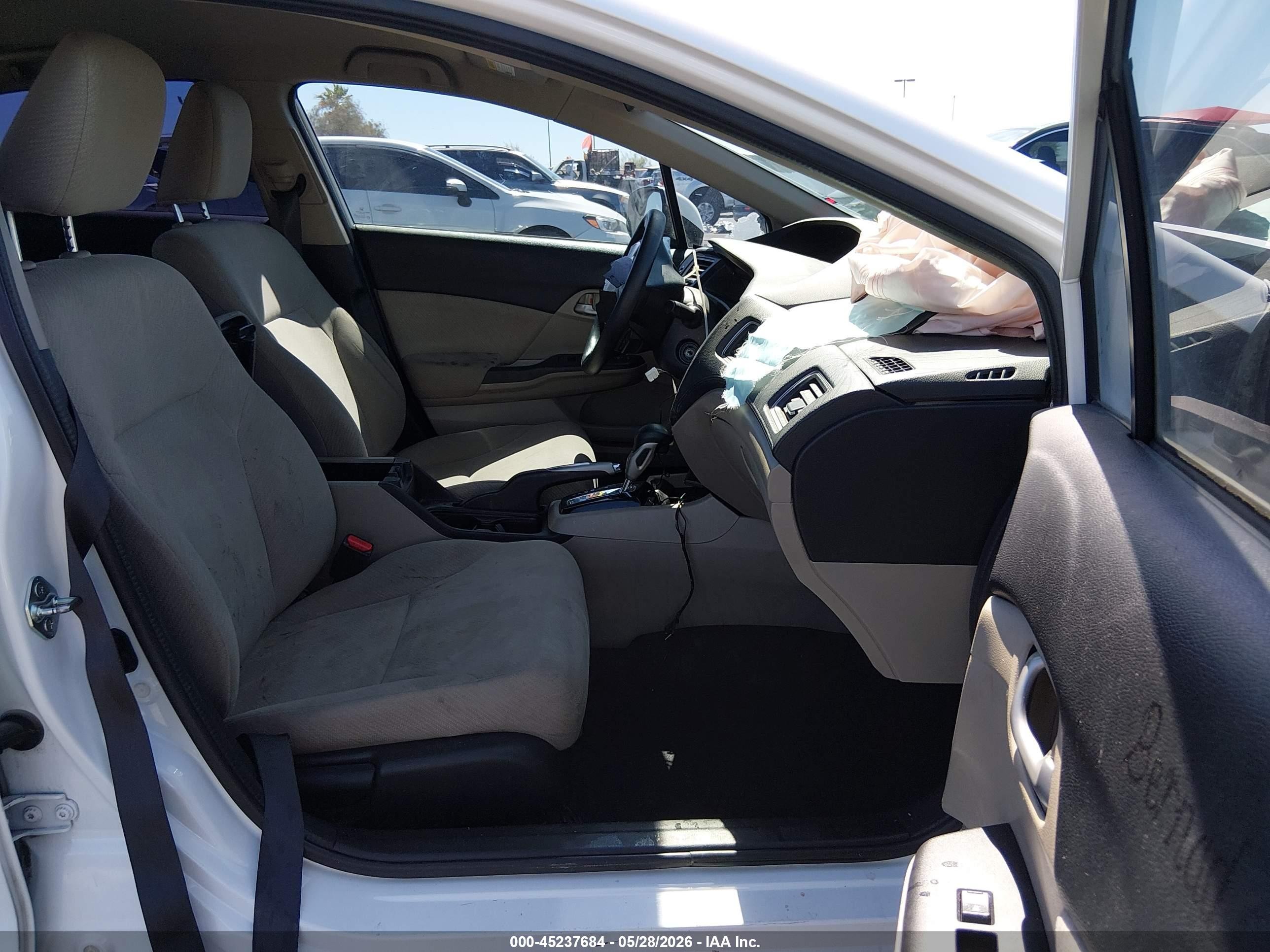 2013 Honda Civic Lx White vin: 19XFB2F51DE200577