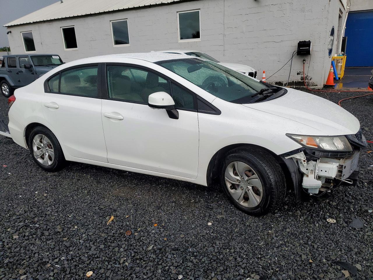 2013 Honda Civic Lx White vin: 19XFB2F51DE257099
