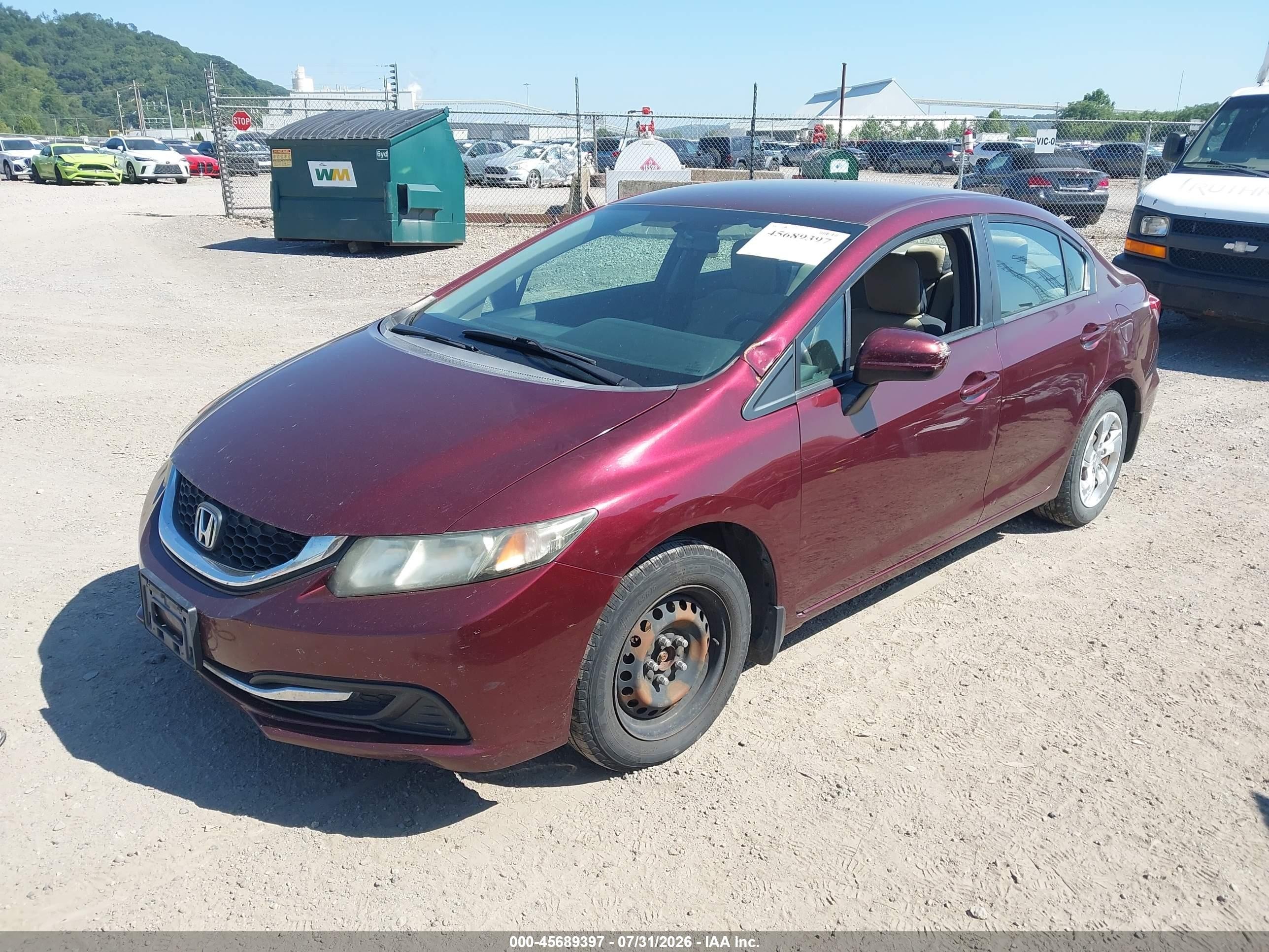 2014 Honda Civic Lx Красный vin: 19XFB2F51EE026981