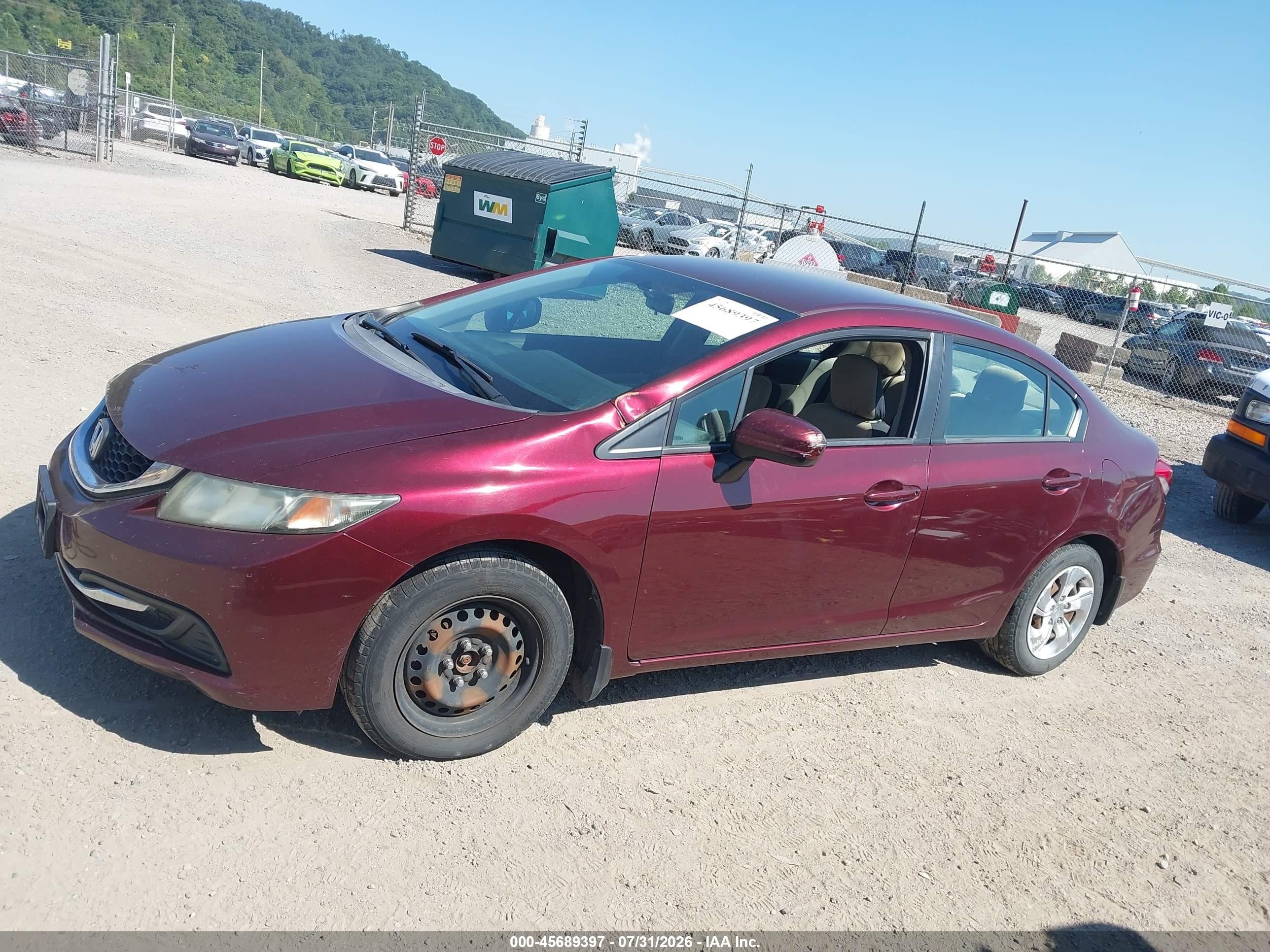 2014 Honda Civic Lx Красный vin: 19XFB2F51EE026981