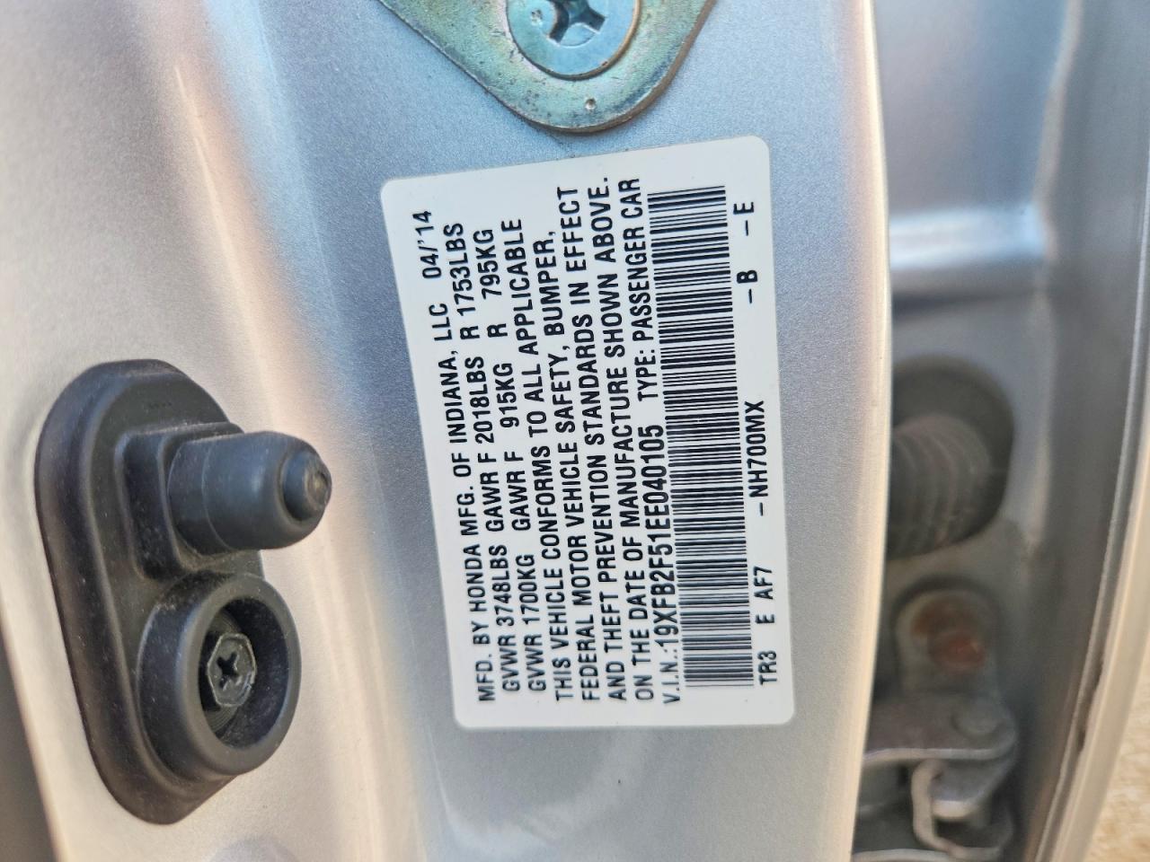 2014 Honda Civic Lx Silver vin: 19XFB2F51EE040105