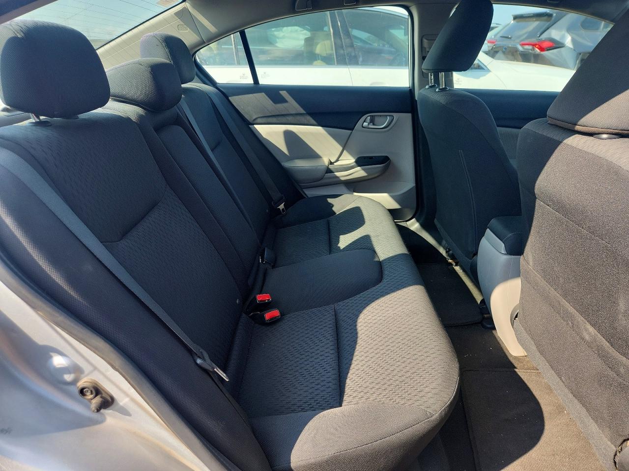 2014 Honda Civic Lx Silver vin: 19XFB2F51EE040105