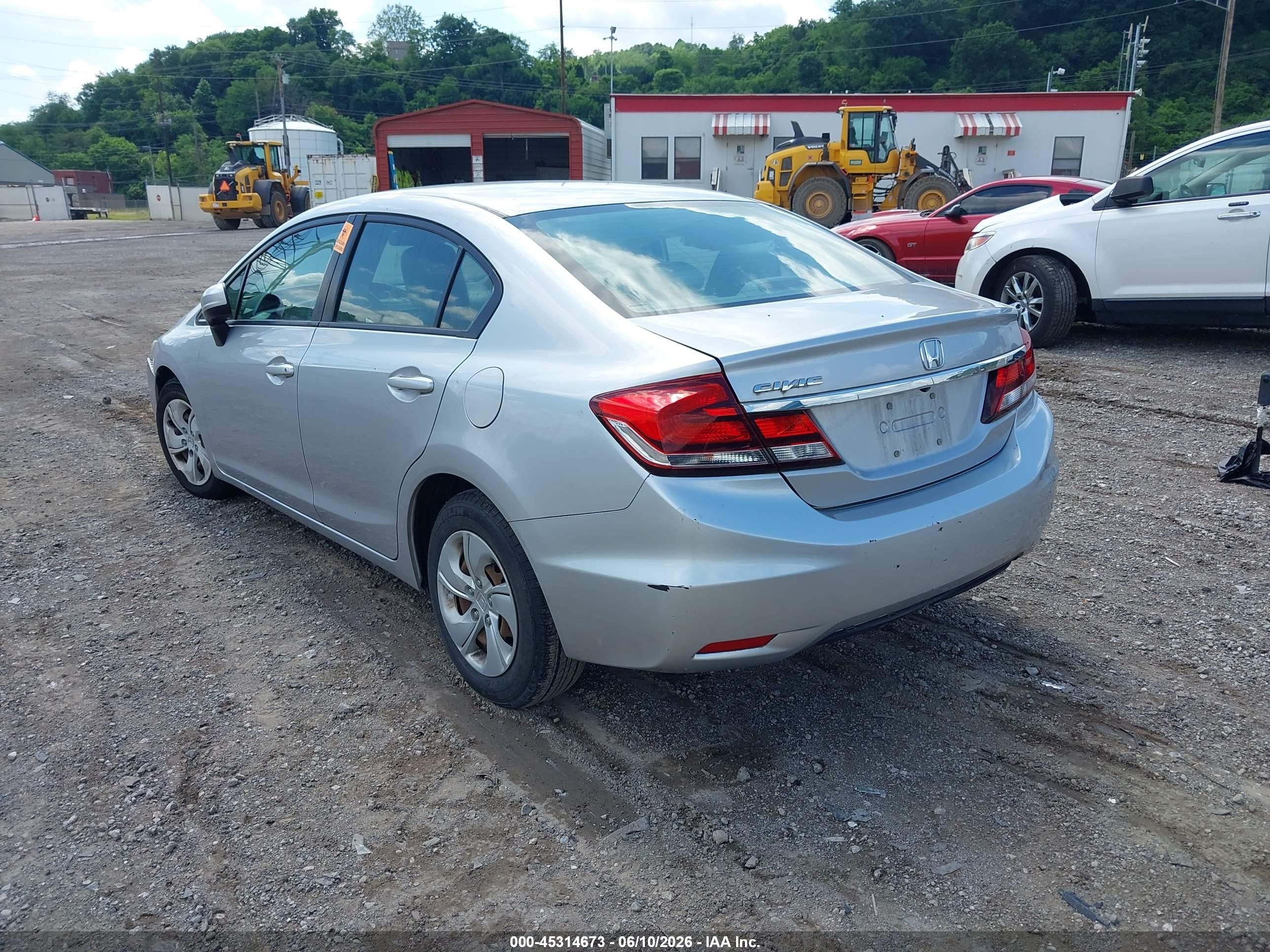 2014 Honda Civic Lx Серебряный vin: 19XFB2F51EE053159