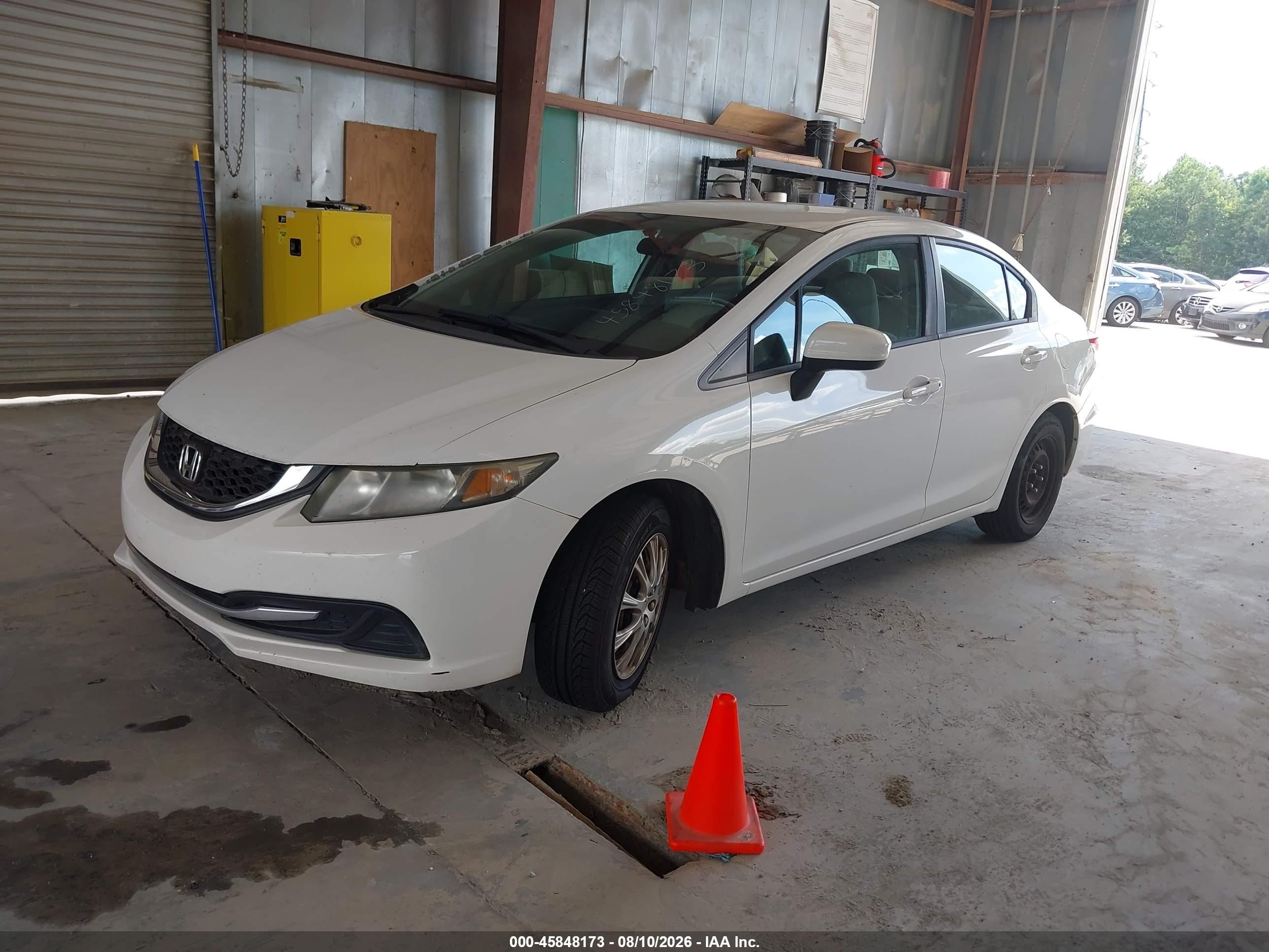 2014 Honda Civic Lx White vin: 19XFB2F51EE053419