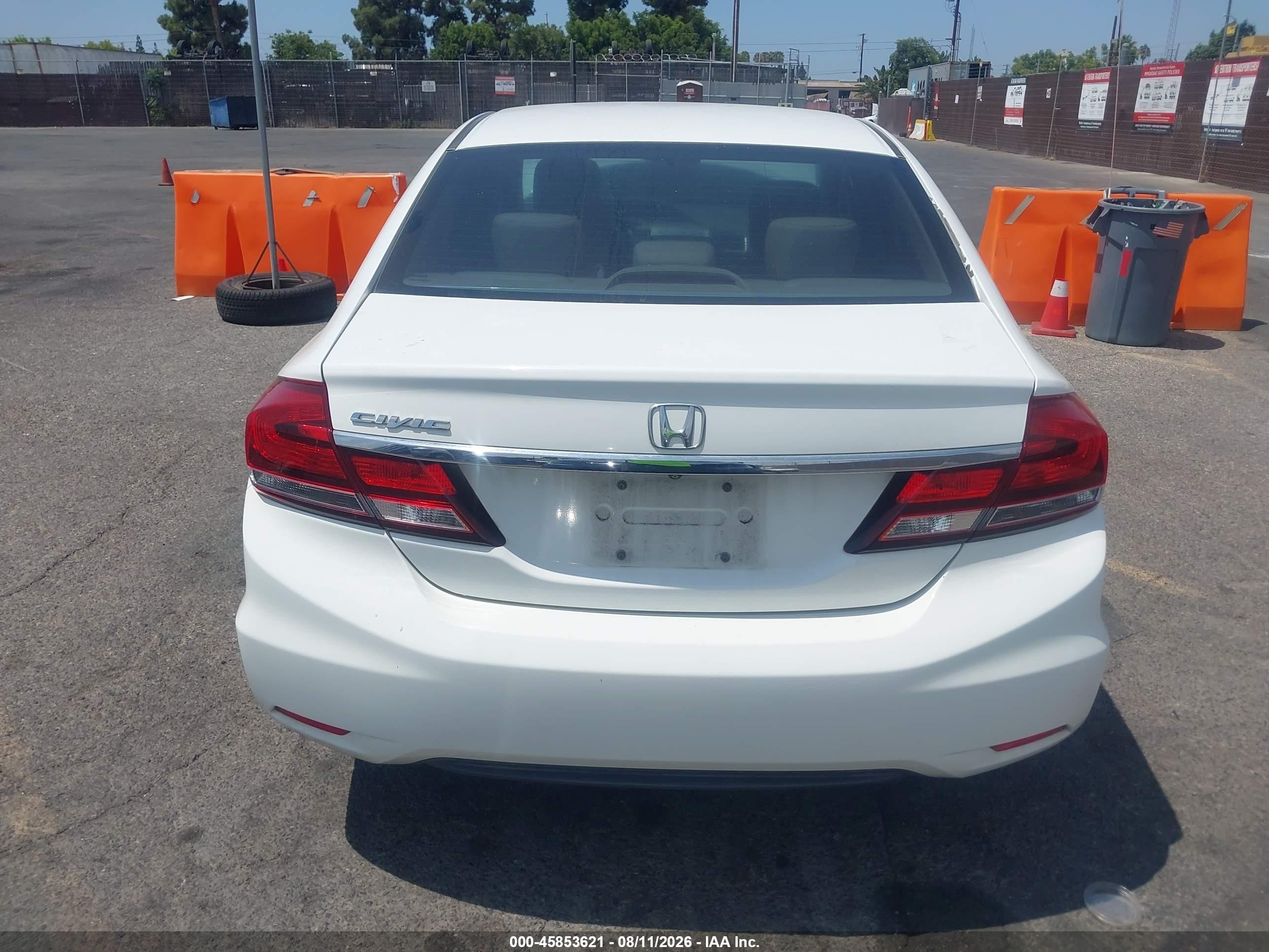 2014 Honda Civic Lx White vin: 19XFB2F51EE207613