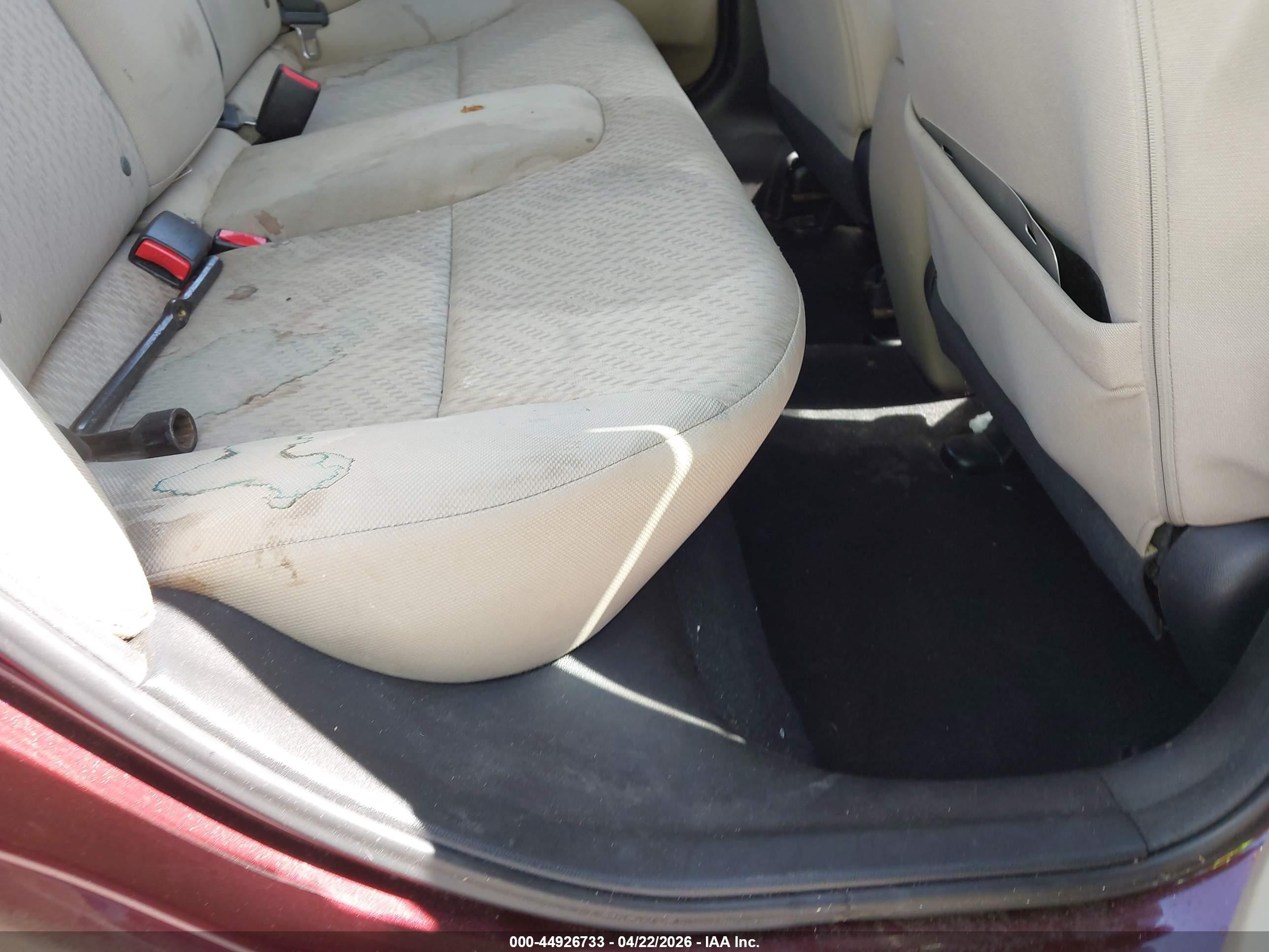 2014 Honda Civic Lx Burgundy vin: 19XFB2F51EE219034