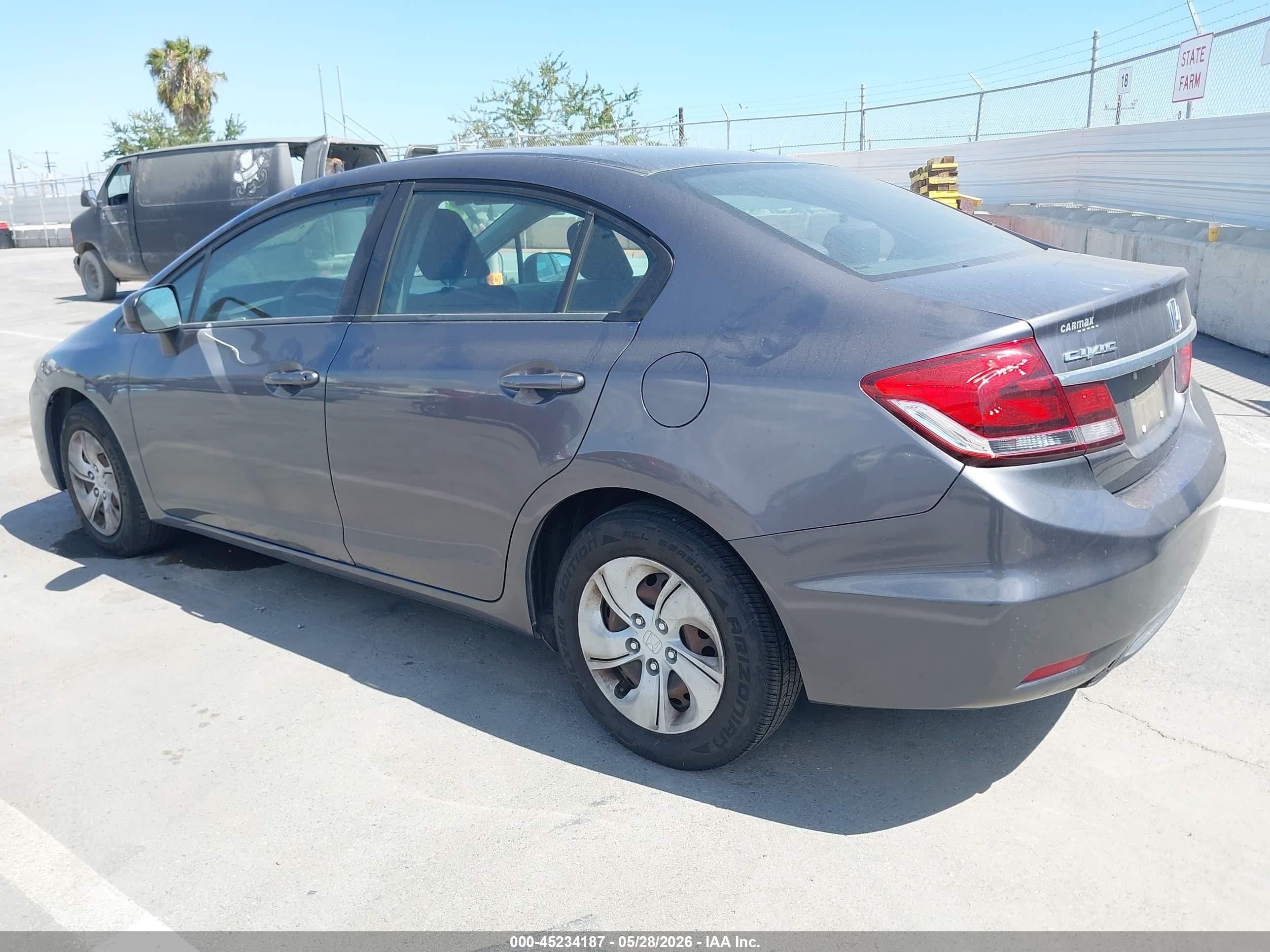 2014 Honda Civic Lx Серый vin: 19XFB2F51EE227943