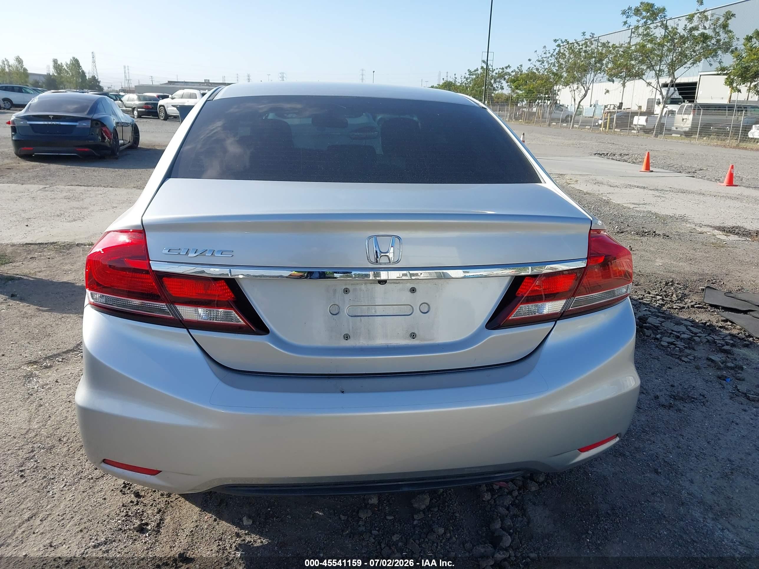 2014 Honda Civic Lx Silver vin: 19XFB2F51EE250946