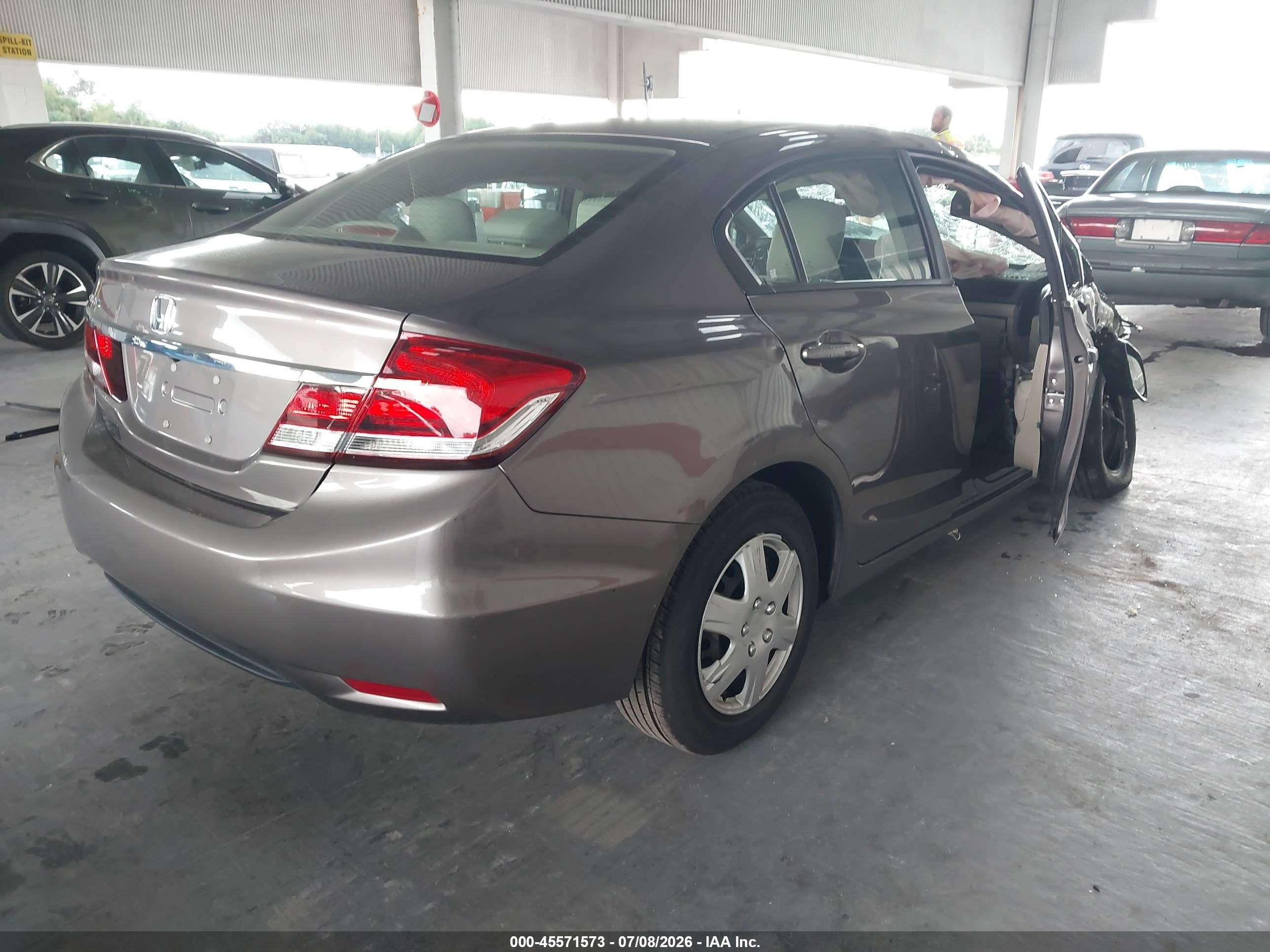 2015 Honda Civic Lx Champagne vin: 19XFB2F51FE000320