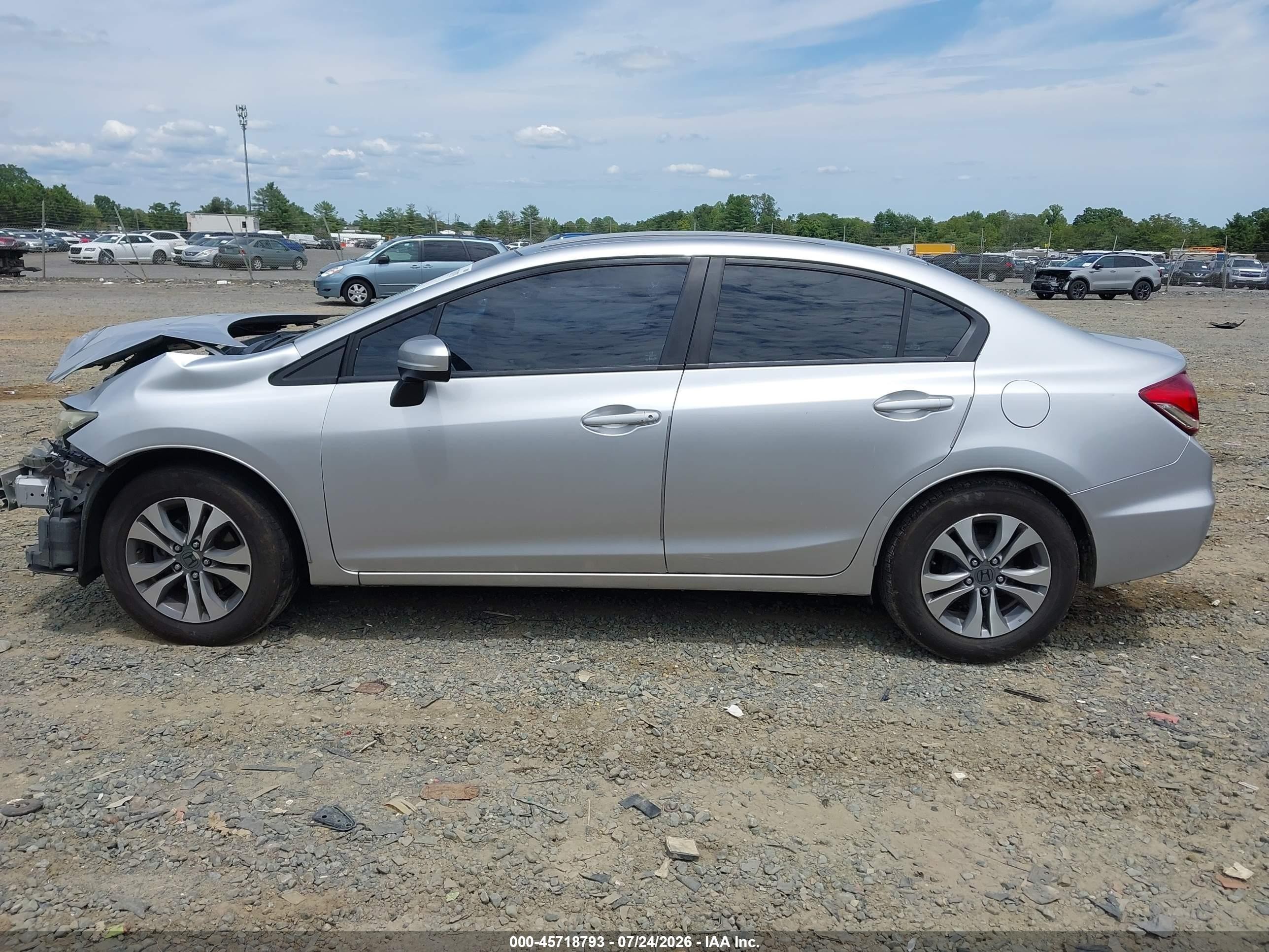 2015 Honda Civic Lx Silver vin: 19XFB2F51FE018817