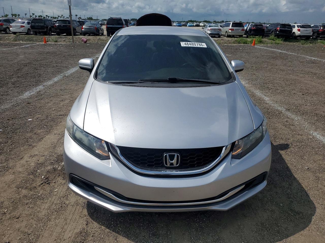 2015 Toyt Civic Серебряный vin: 19XFB2F51FE050618