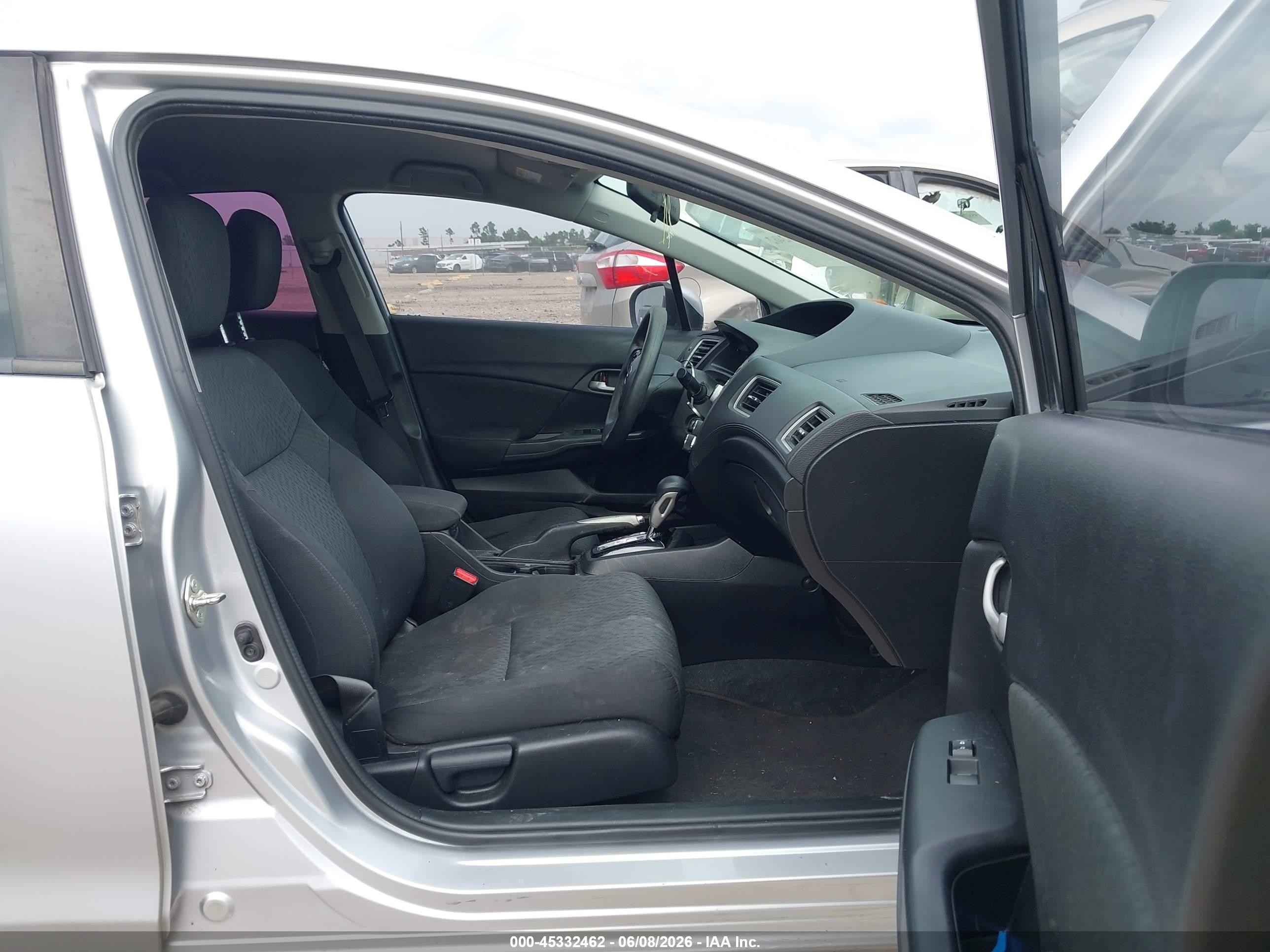 2015 Honda Civic Lx Silver vin: 19XFB2F51FE060534