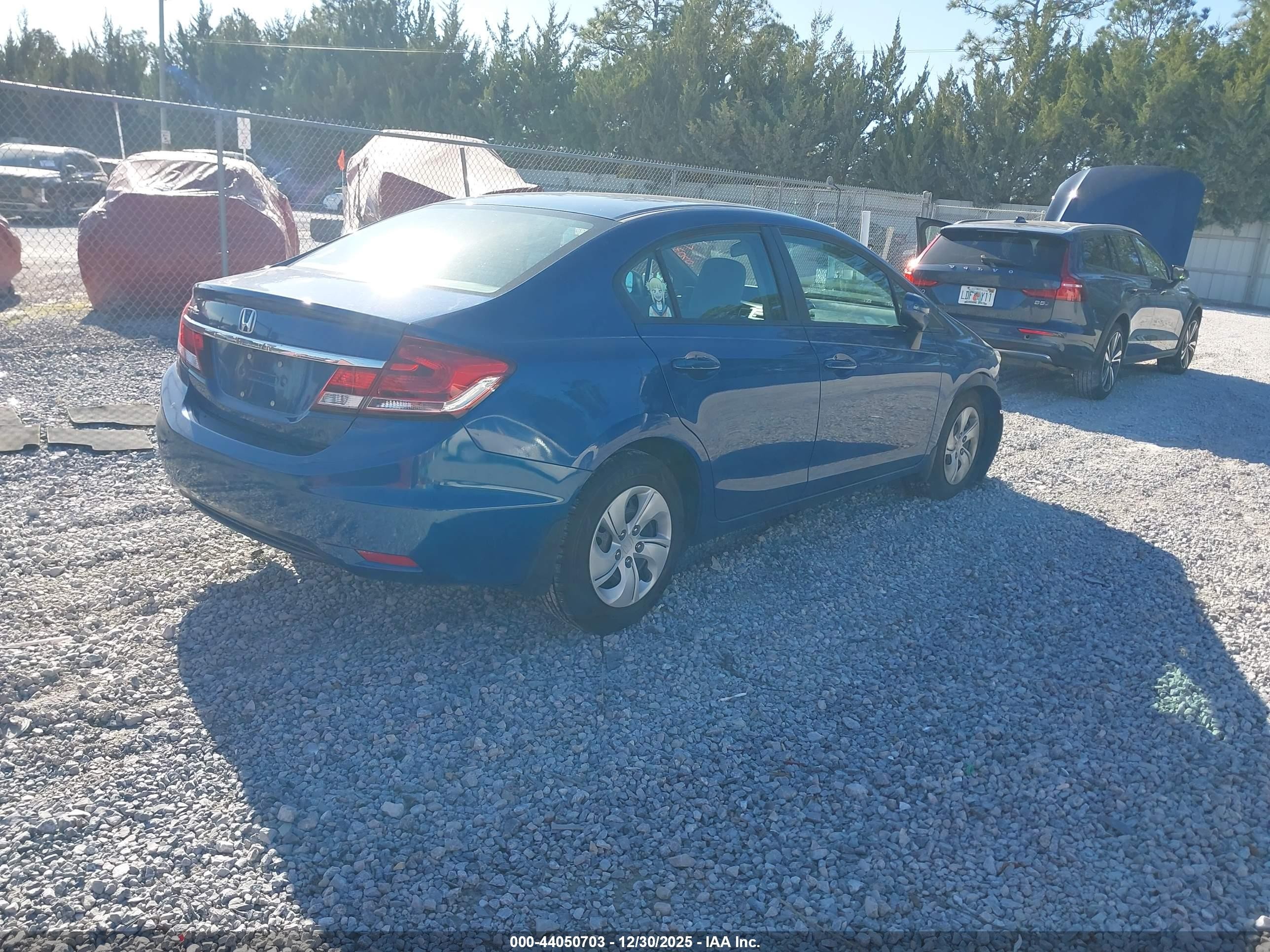 2015 Honda Civic Lx Blue vin: 19XFB2F51FE085093