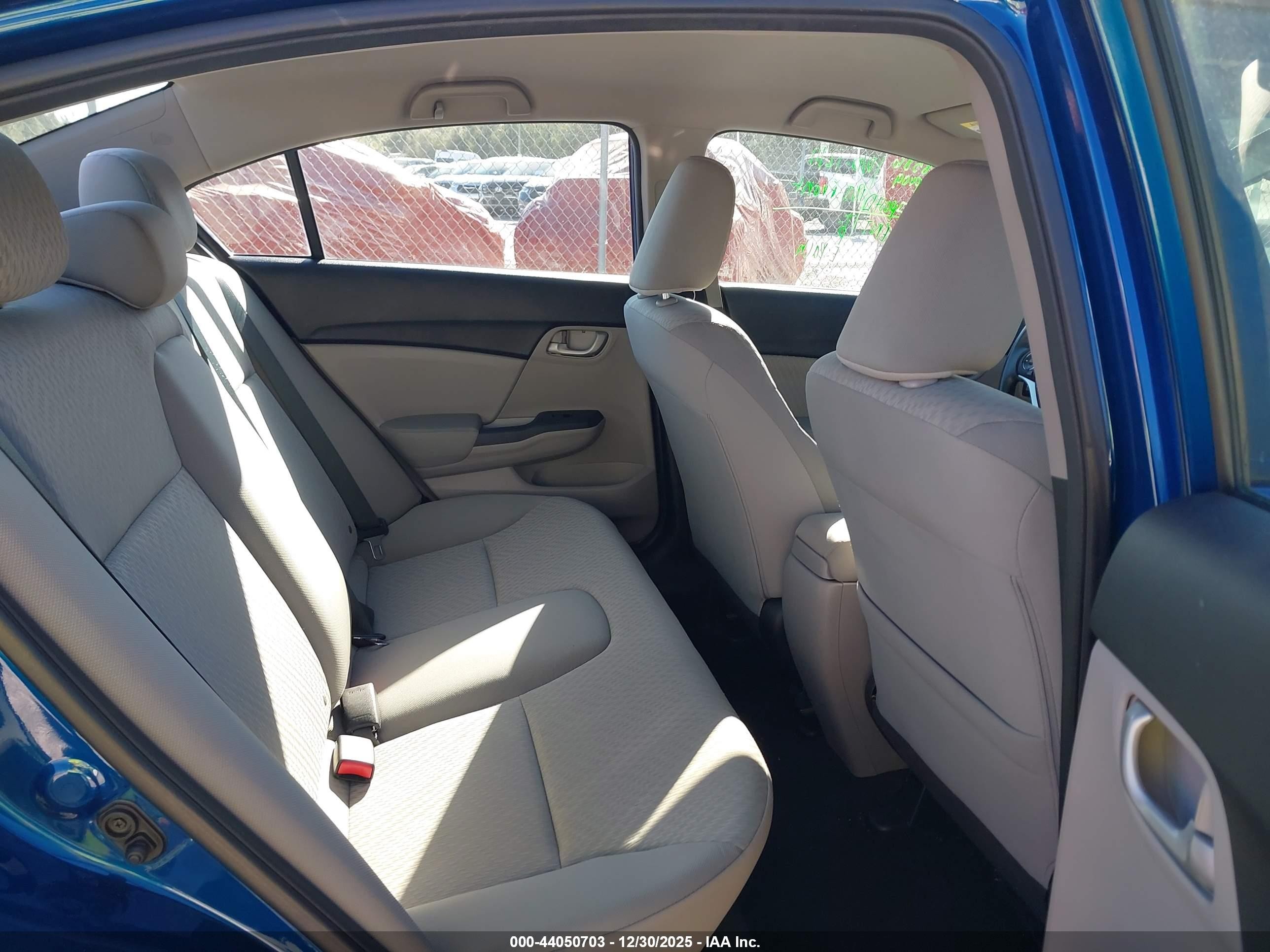 2015 Honda Civic Lx Blue vin: 19XFB2F51FE085093