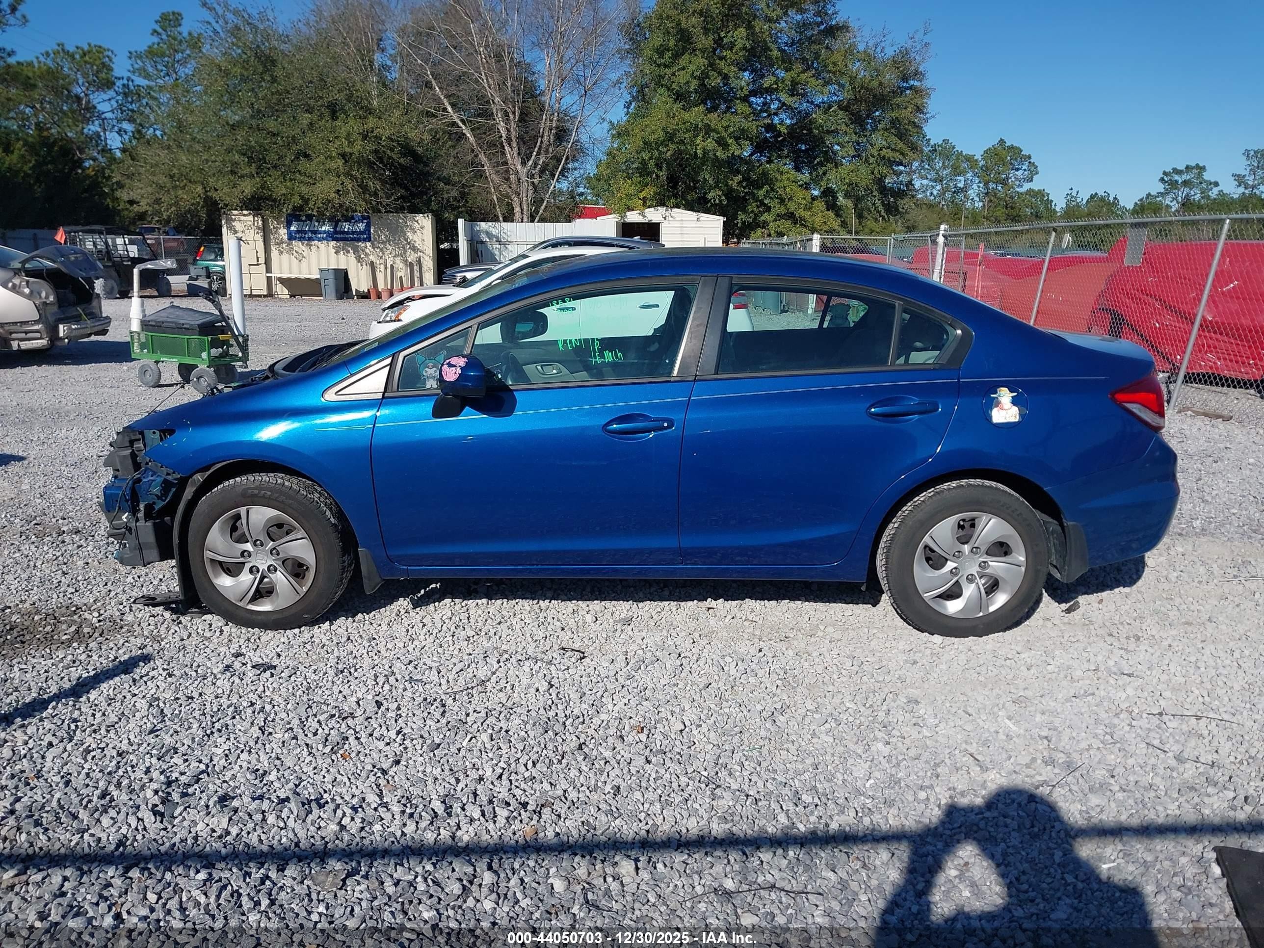 2015 Honda Civic Lx Blue vin: 19XFB2F51FE085093