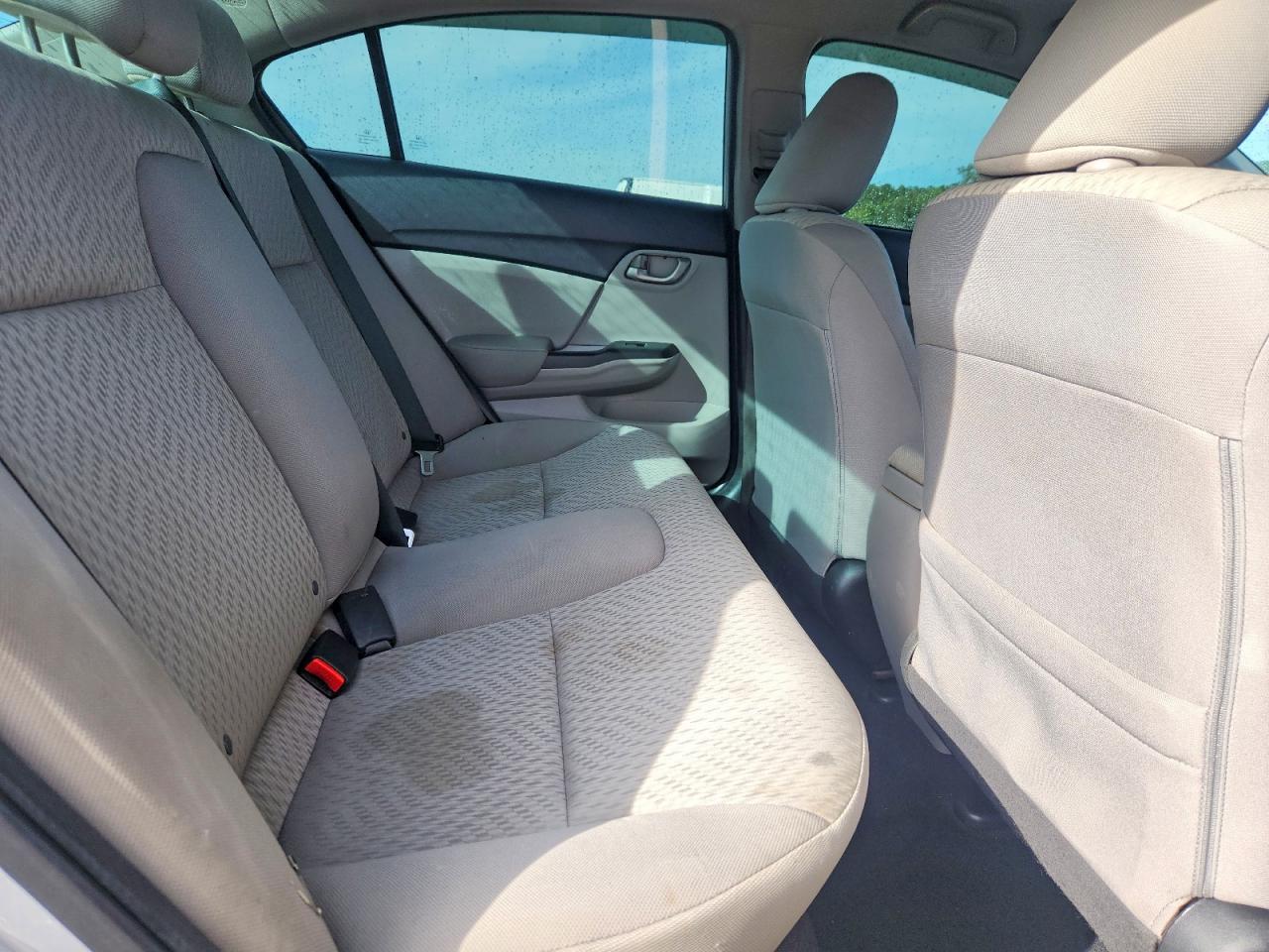 2015 Honda Civic Lx Silver vin: 19XFB2F51FE087264