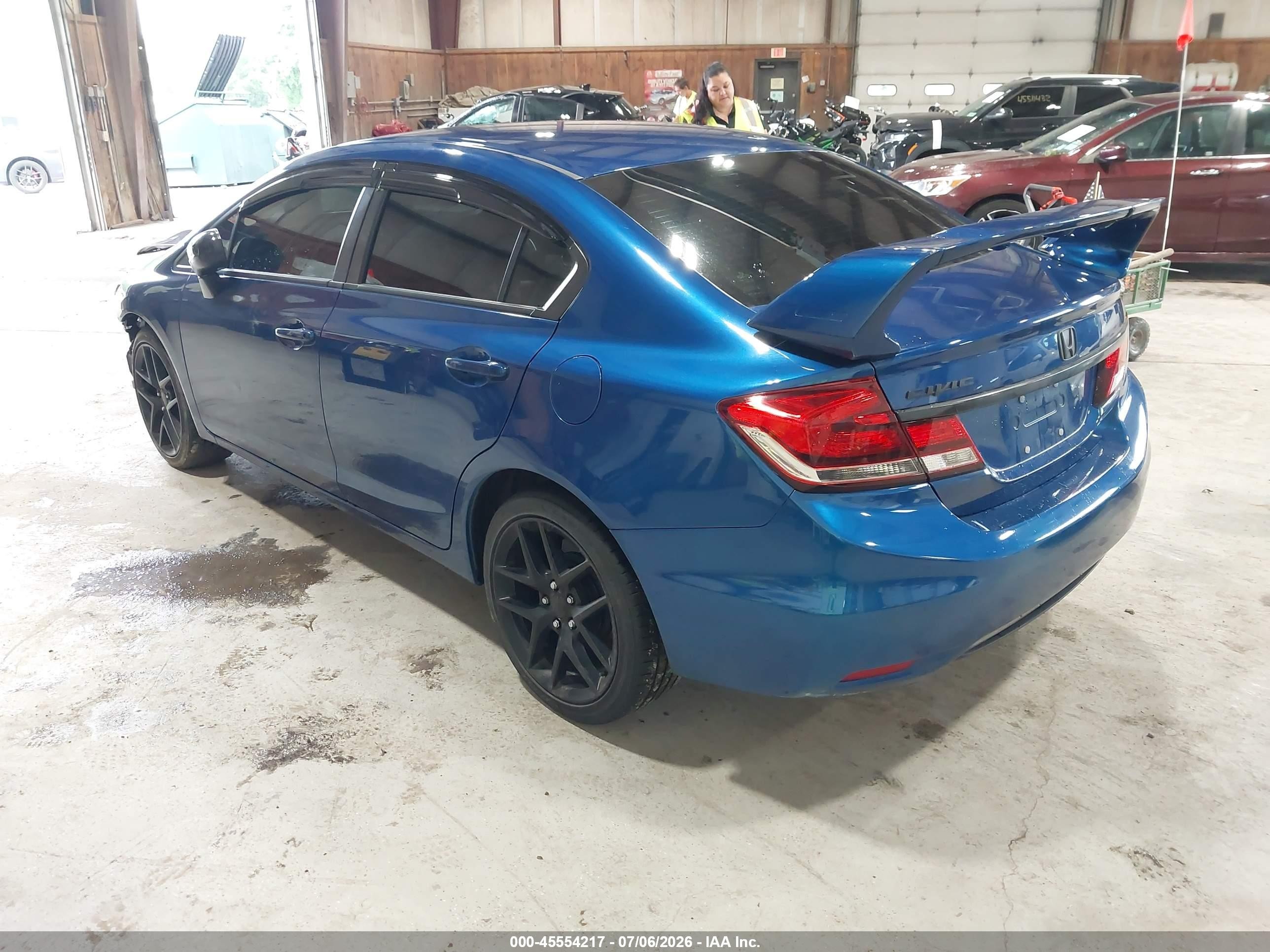 2015 Honda Civic Lx Blue vin: 19XFB2F51FE254688