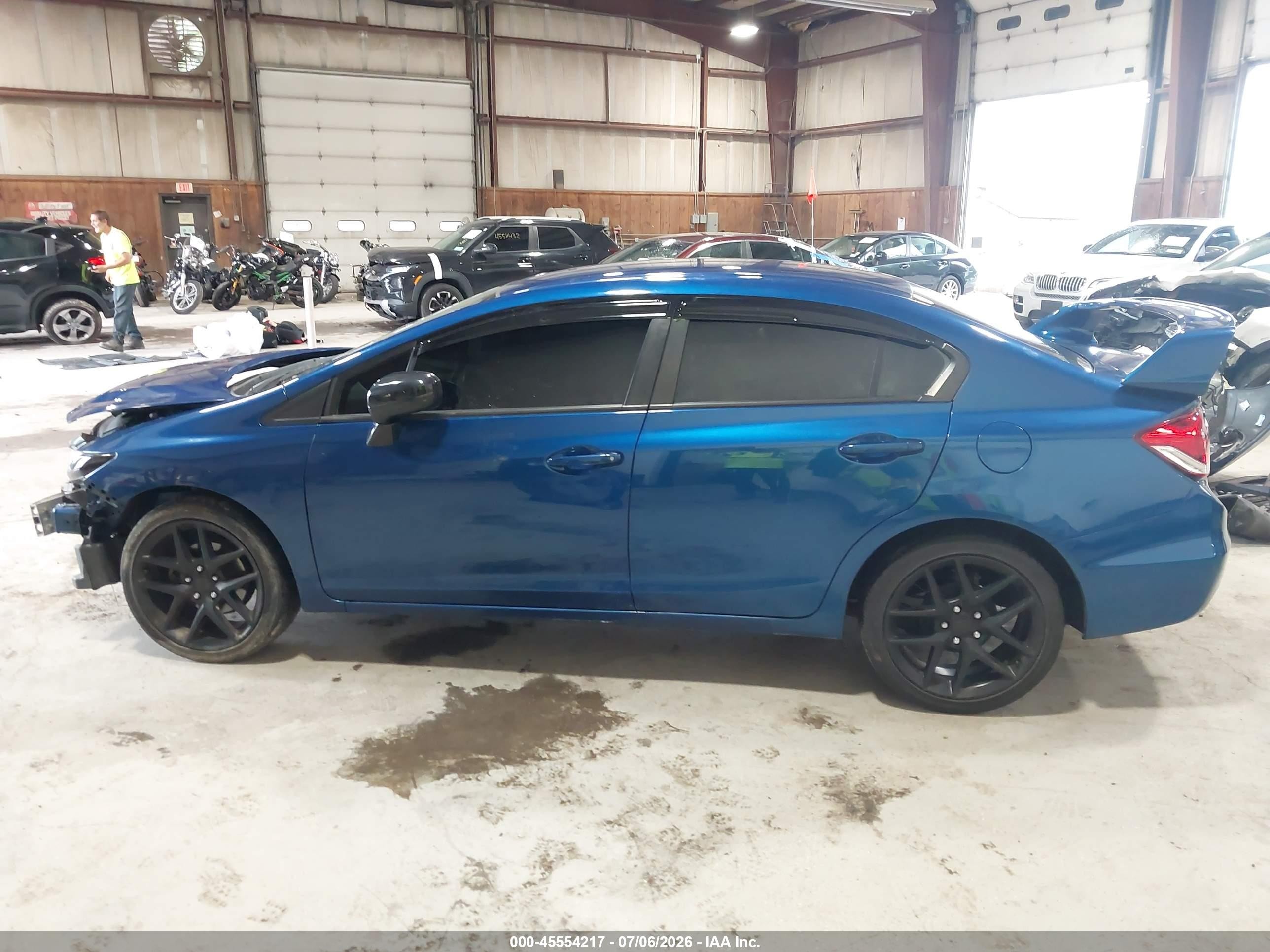 2015 Honda Civic Lx Blue vin: 19XFB2F51FE254688