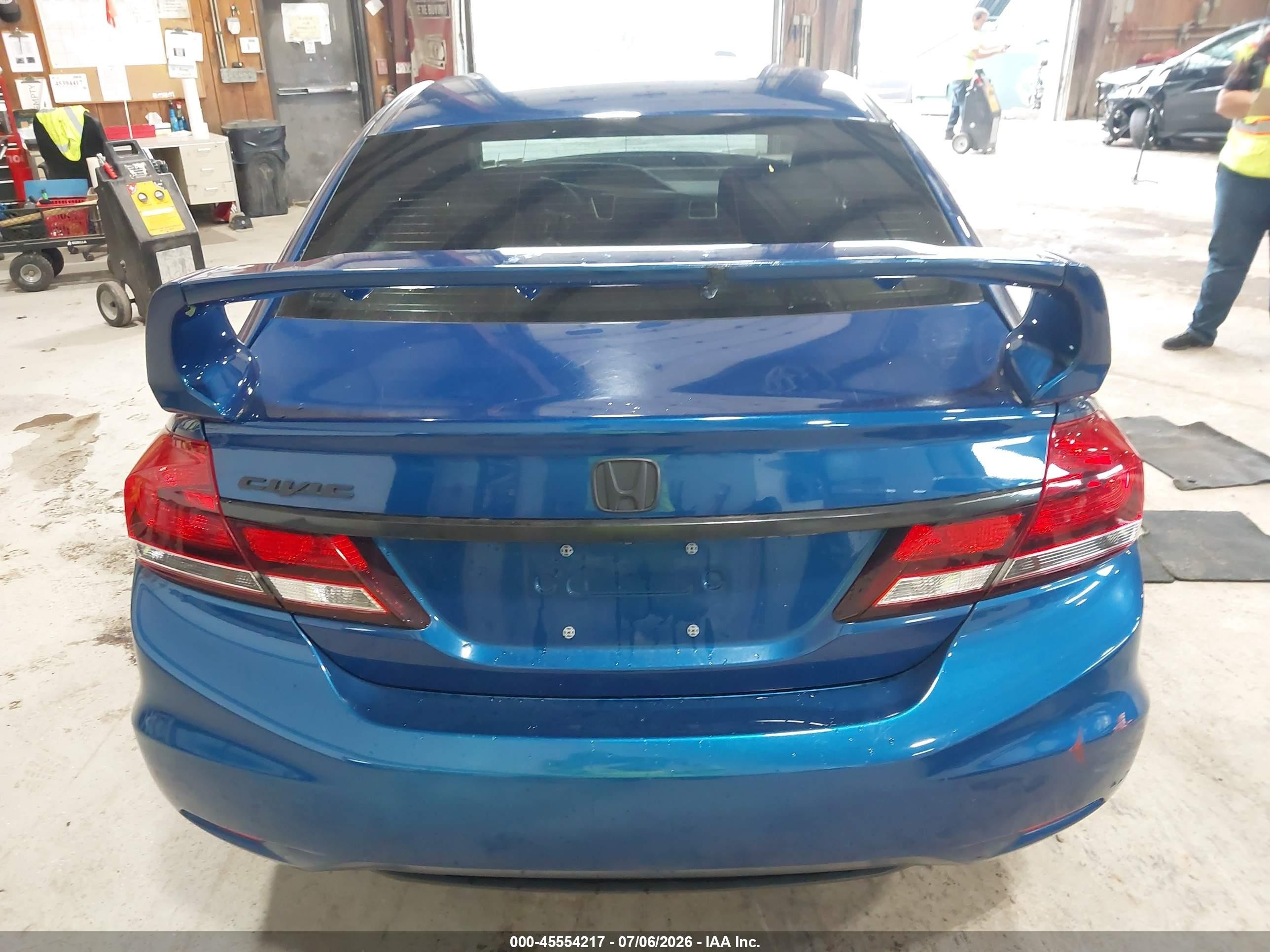 2015 Honda Civic Lx Blue vin: 19XFB2F51FE254688