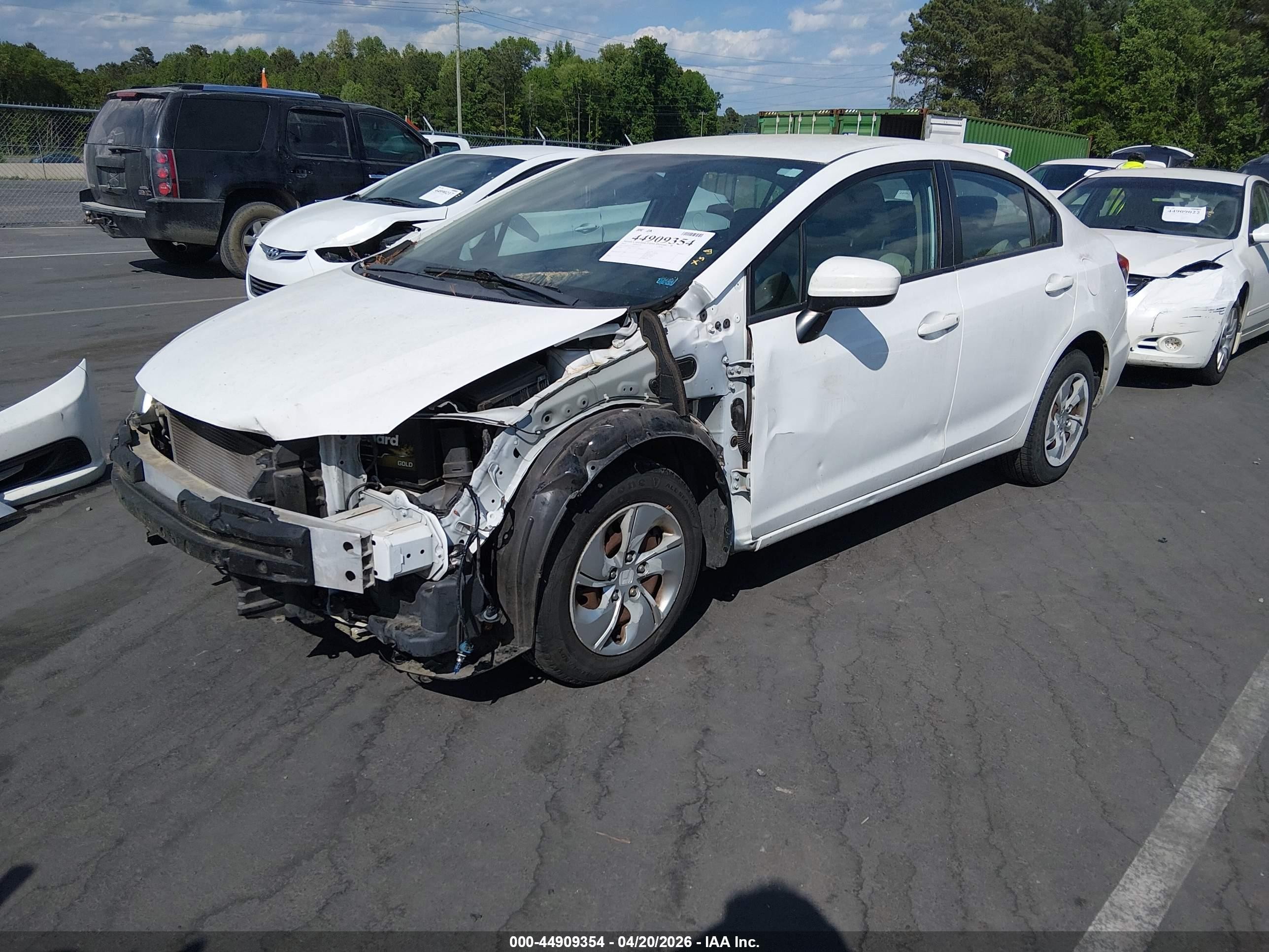 2015 Honda Civic Lx White vin: 19XFB2F51FE275573