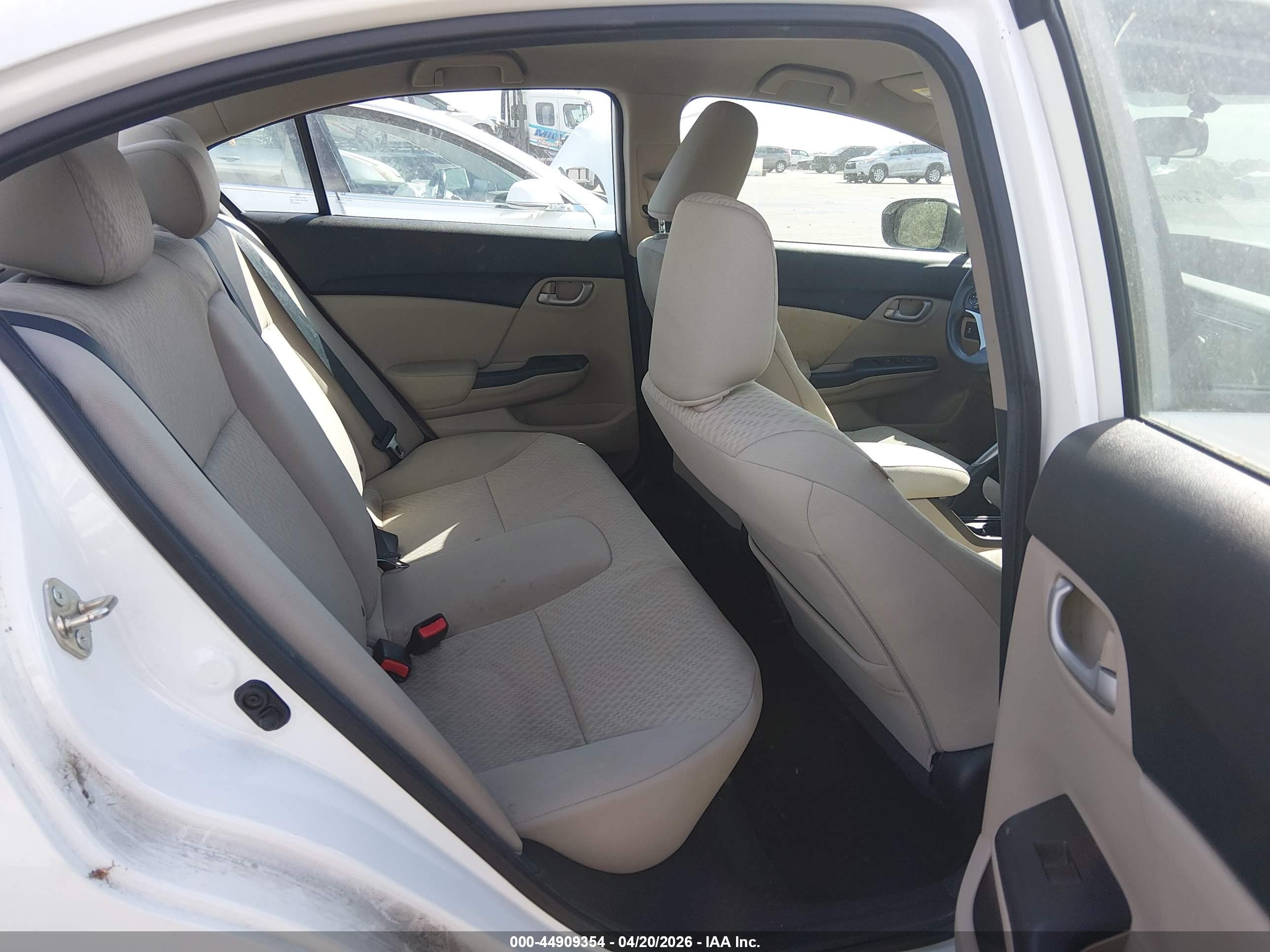 2015 Honda Civic Lx White vin: 19XFB2F51FE275573