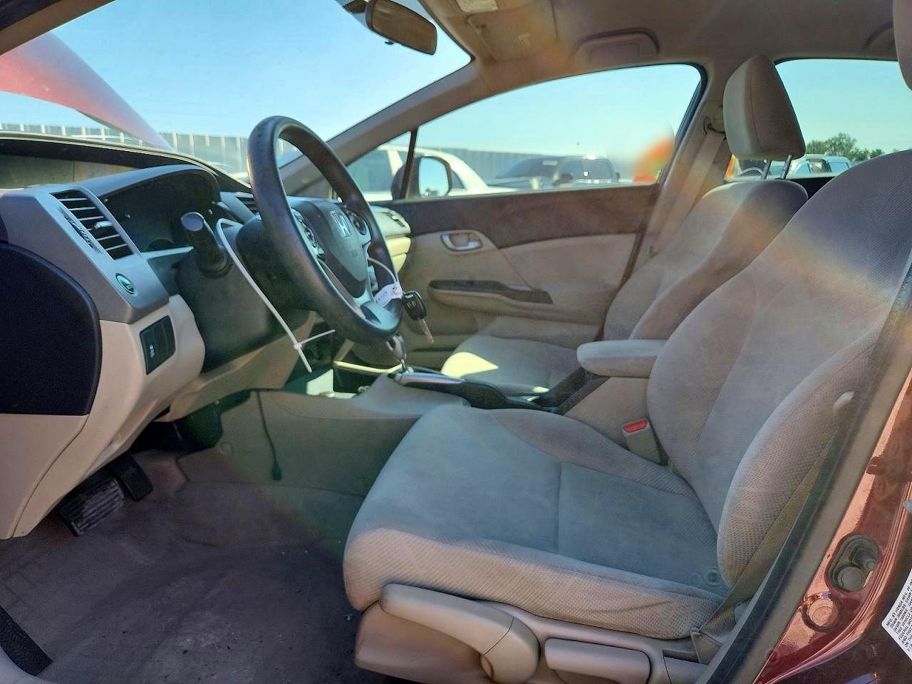 2012 Honda Civic Lx Red vin: 19XFB2F52CE040322