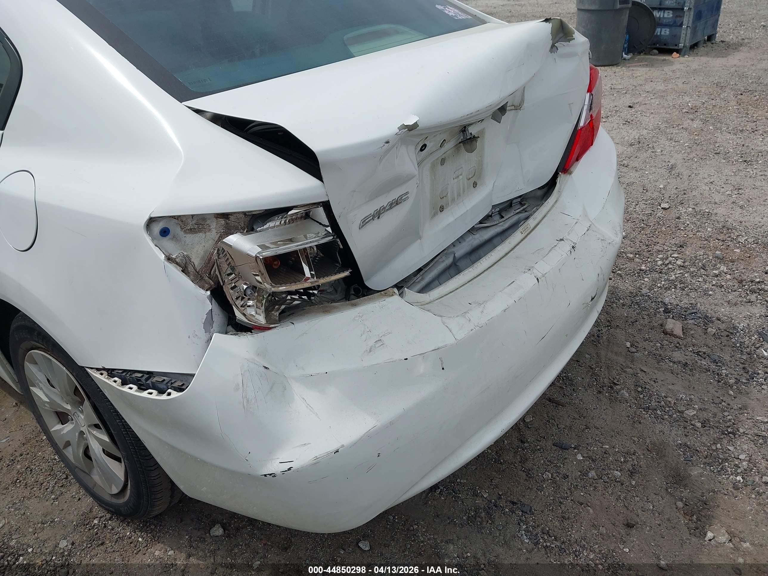 2012 Honda Civic Lx White vin: 19XFB2F52CE107002