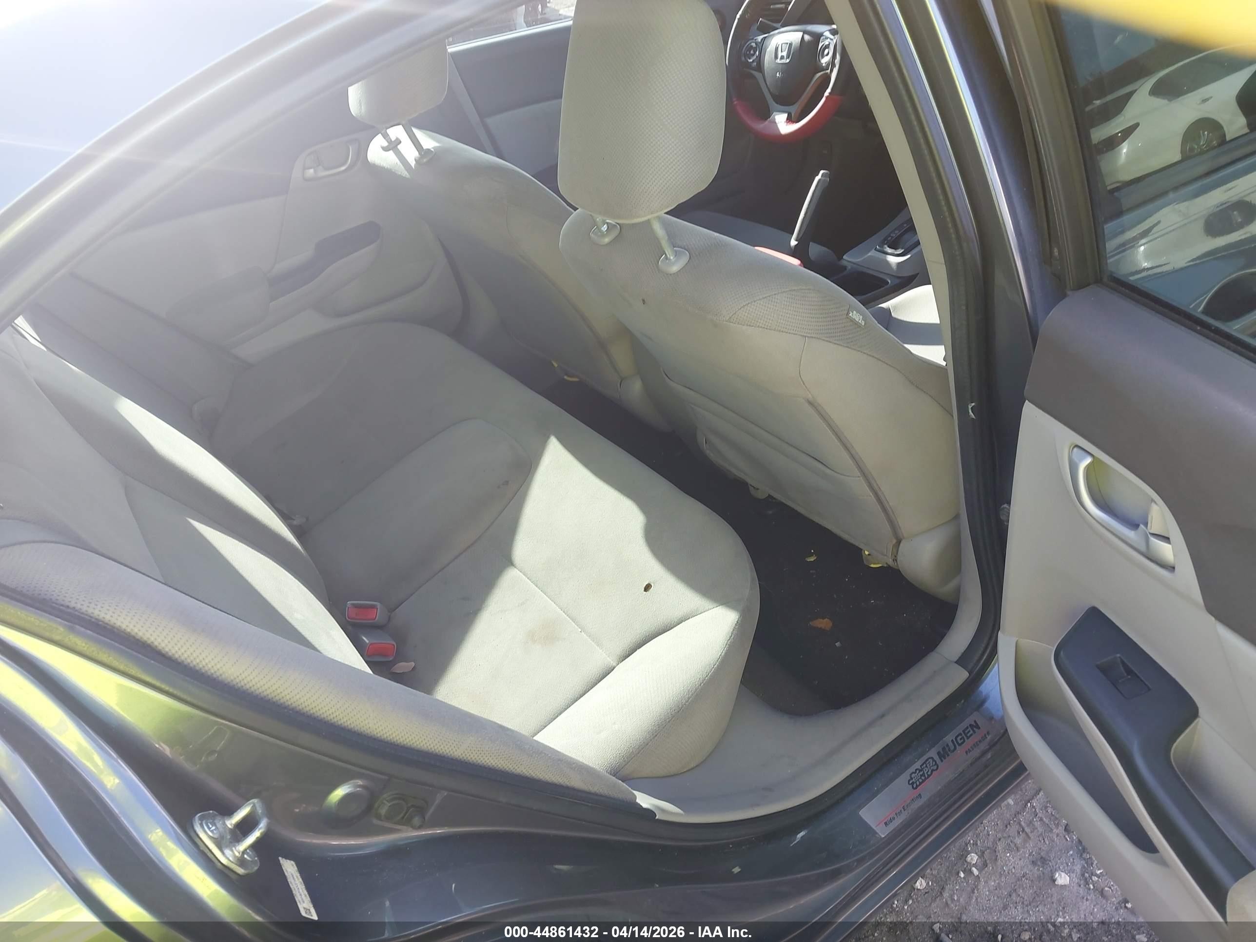 2012 Honda Civic Lx Gray vin: 19XFB2F52CE109557