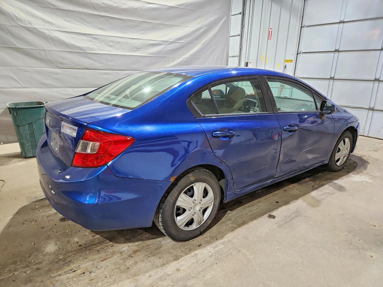 2012 Honda Civic Blue vin: 19XFB2F52CE304798