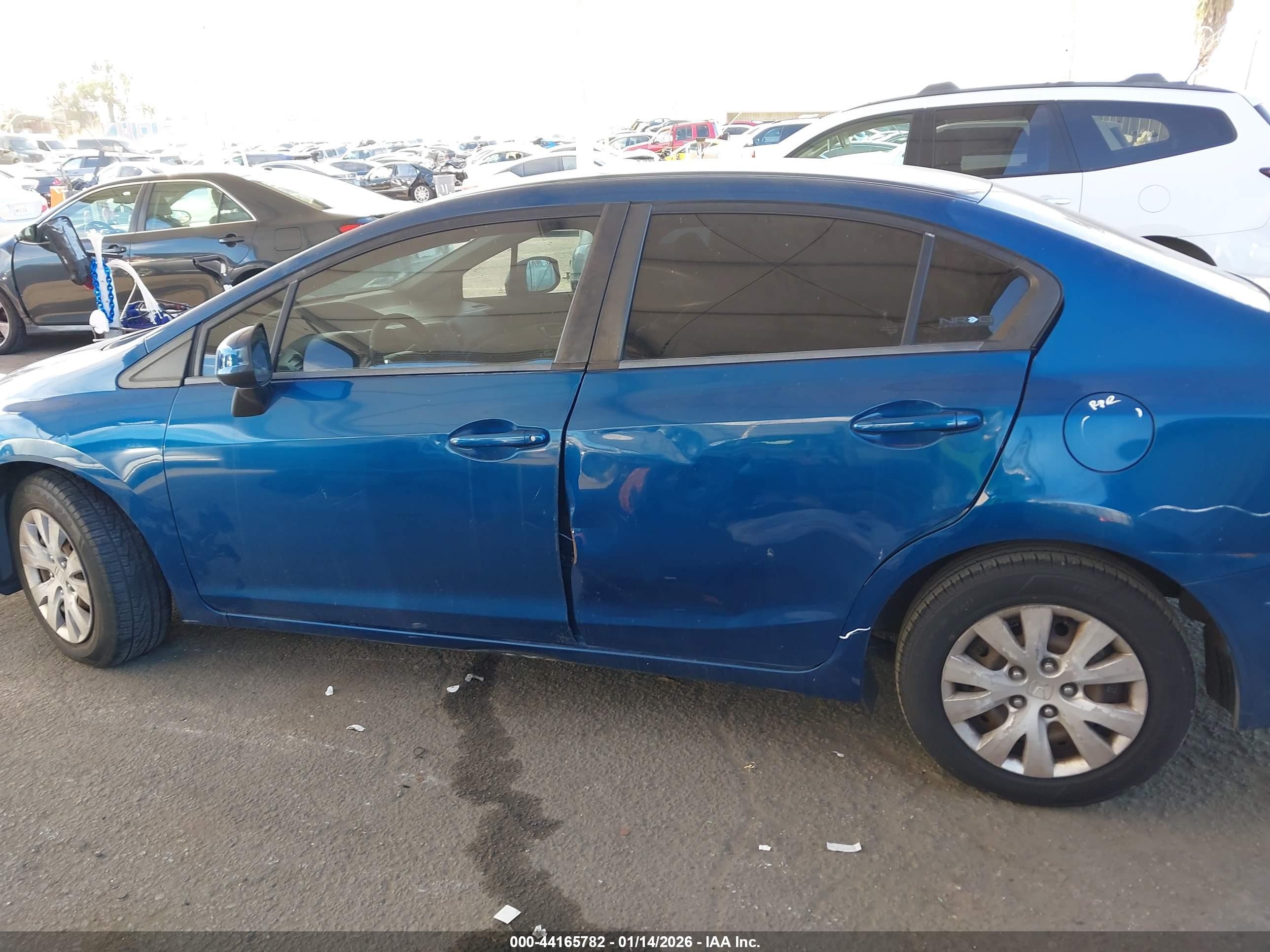 2012 Honda Civic Lx Blue vin: 19XFB2F52CE345528