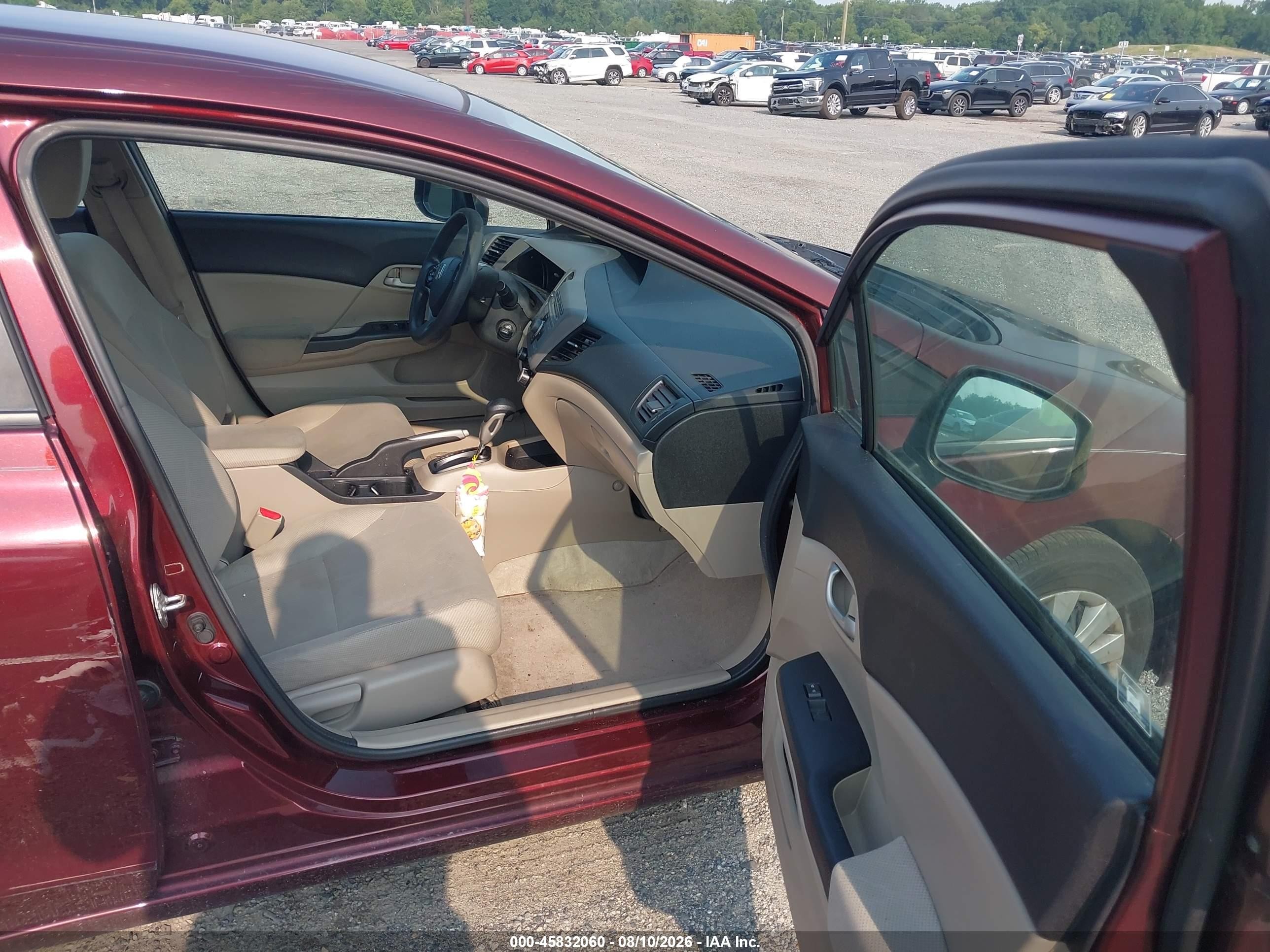 2012 Honda Civic Lx Maroon vin: 19XFB2F52CE350616