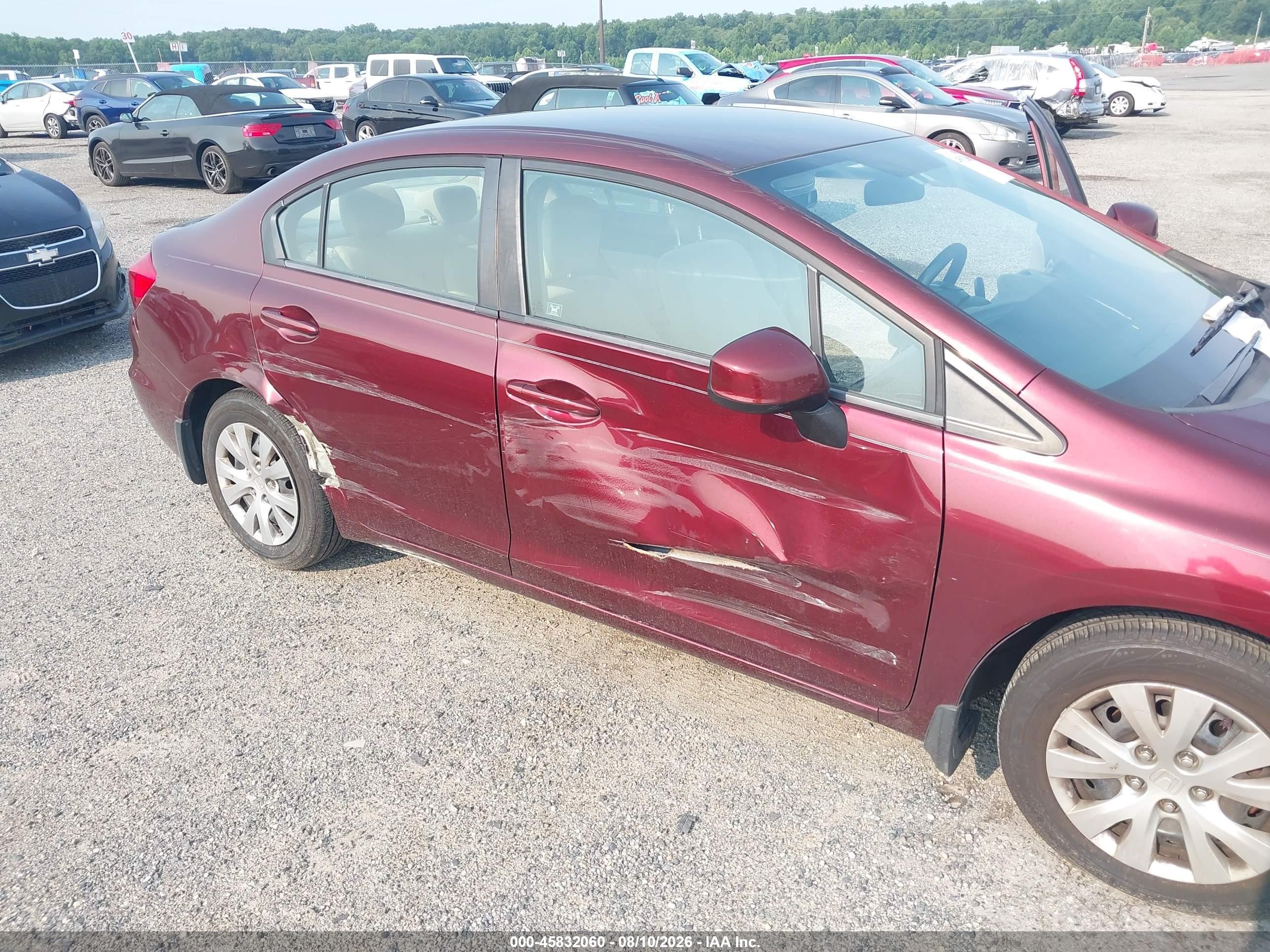 2012 Honda Civic Lx Maroon vin: 19XFB2F52CE350616