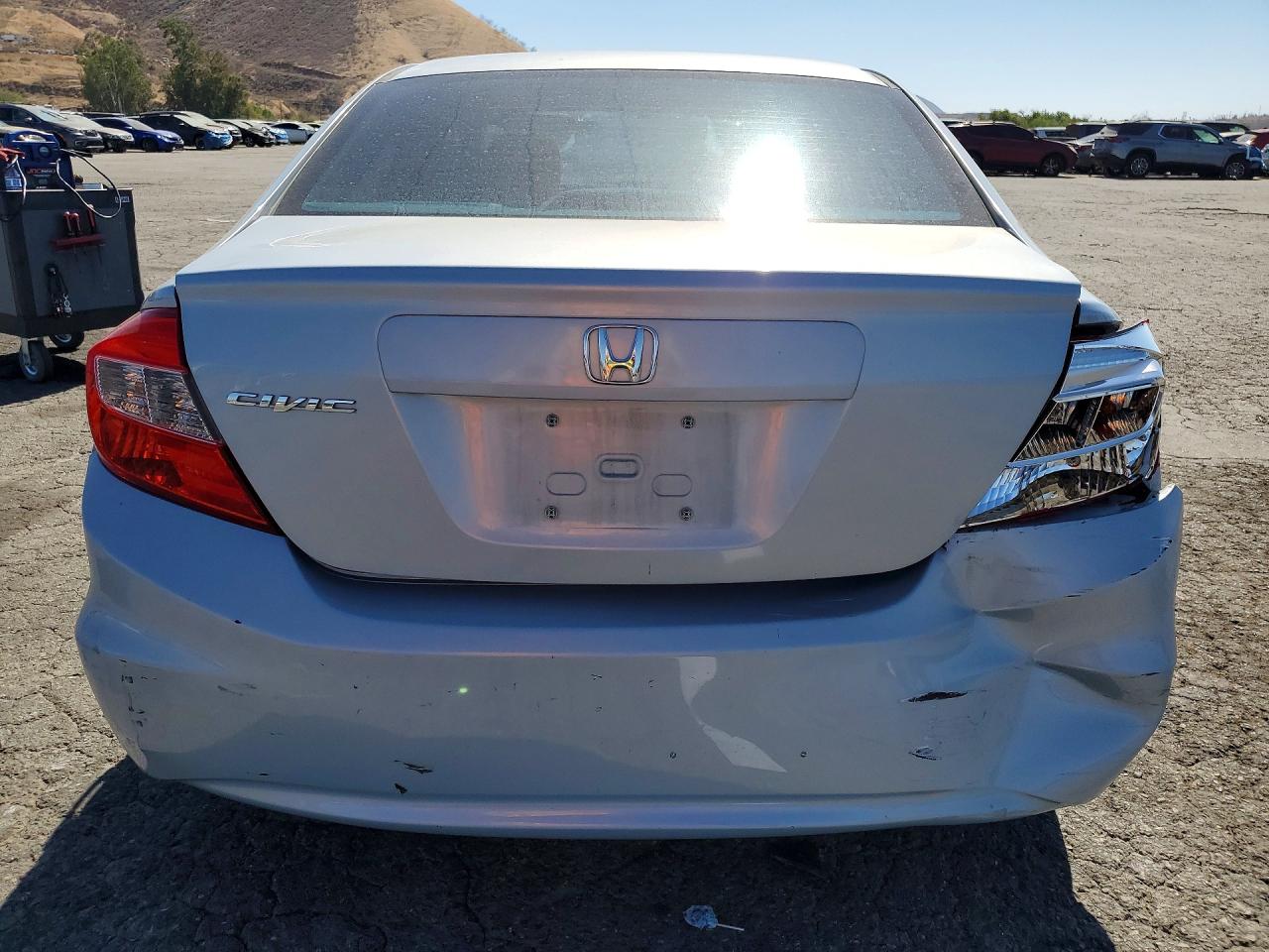 2012 Honda Civic Lx Silver vin: 19XFB2F52CE356805