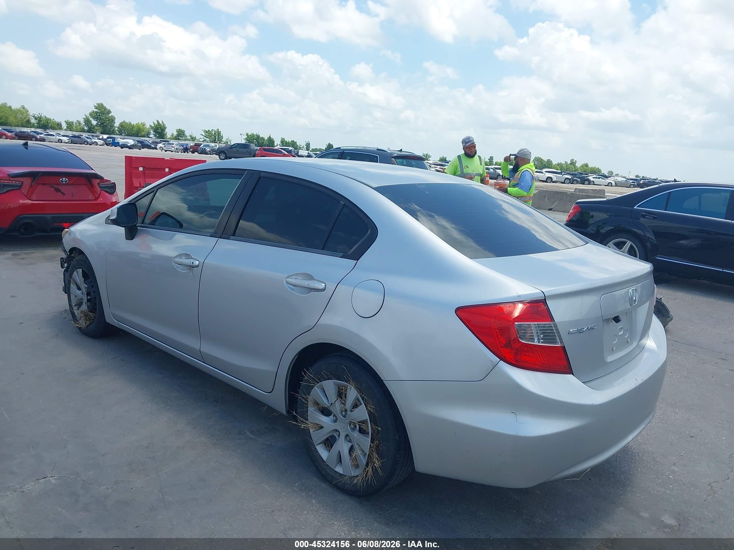 2012 Honda Civic Lx Silver vin: 19XFB2F52CE373376