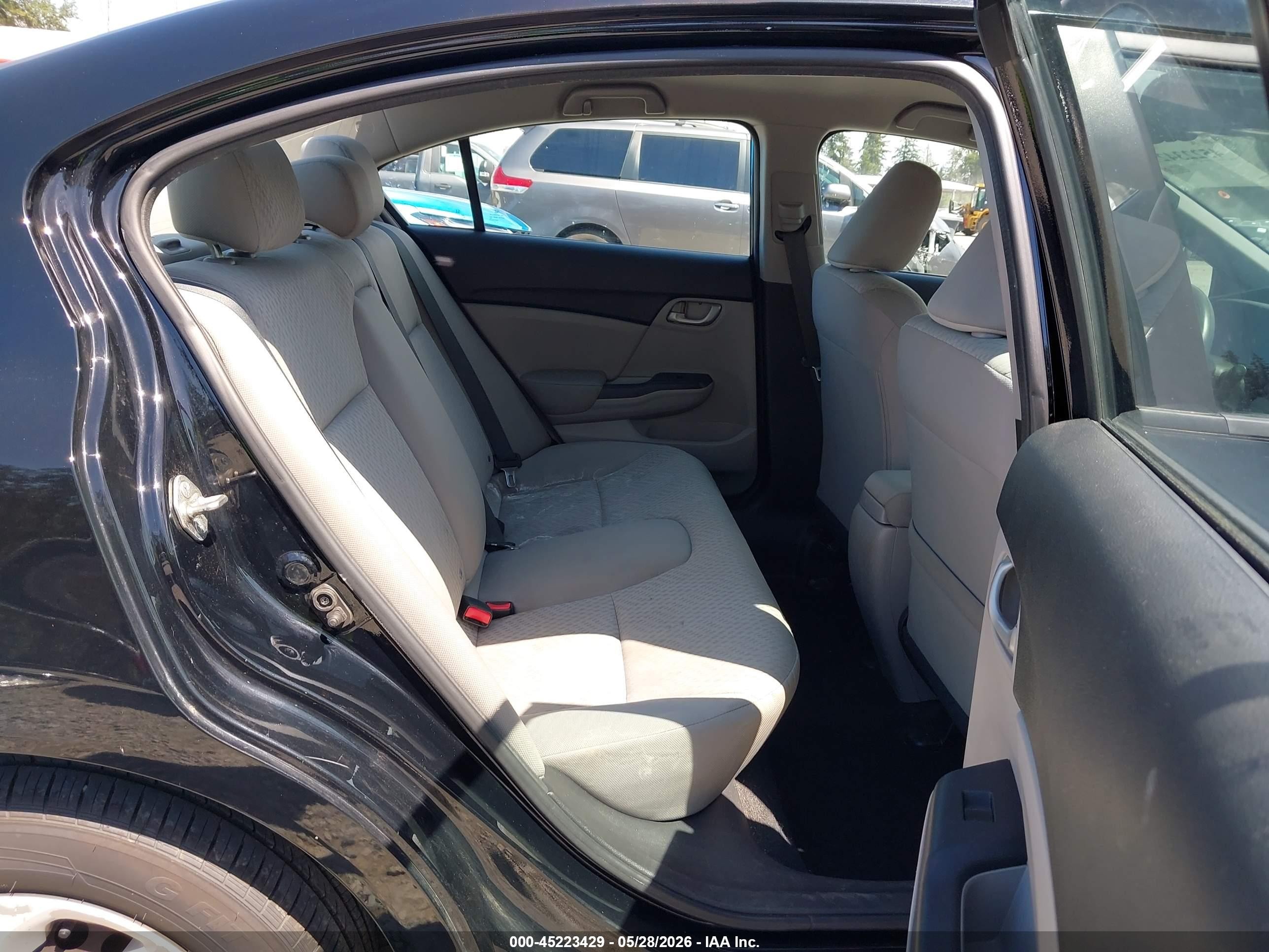 2014 Honda Civic Lx Черный vin: 19XFB2F52EE013818