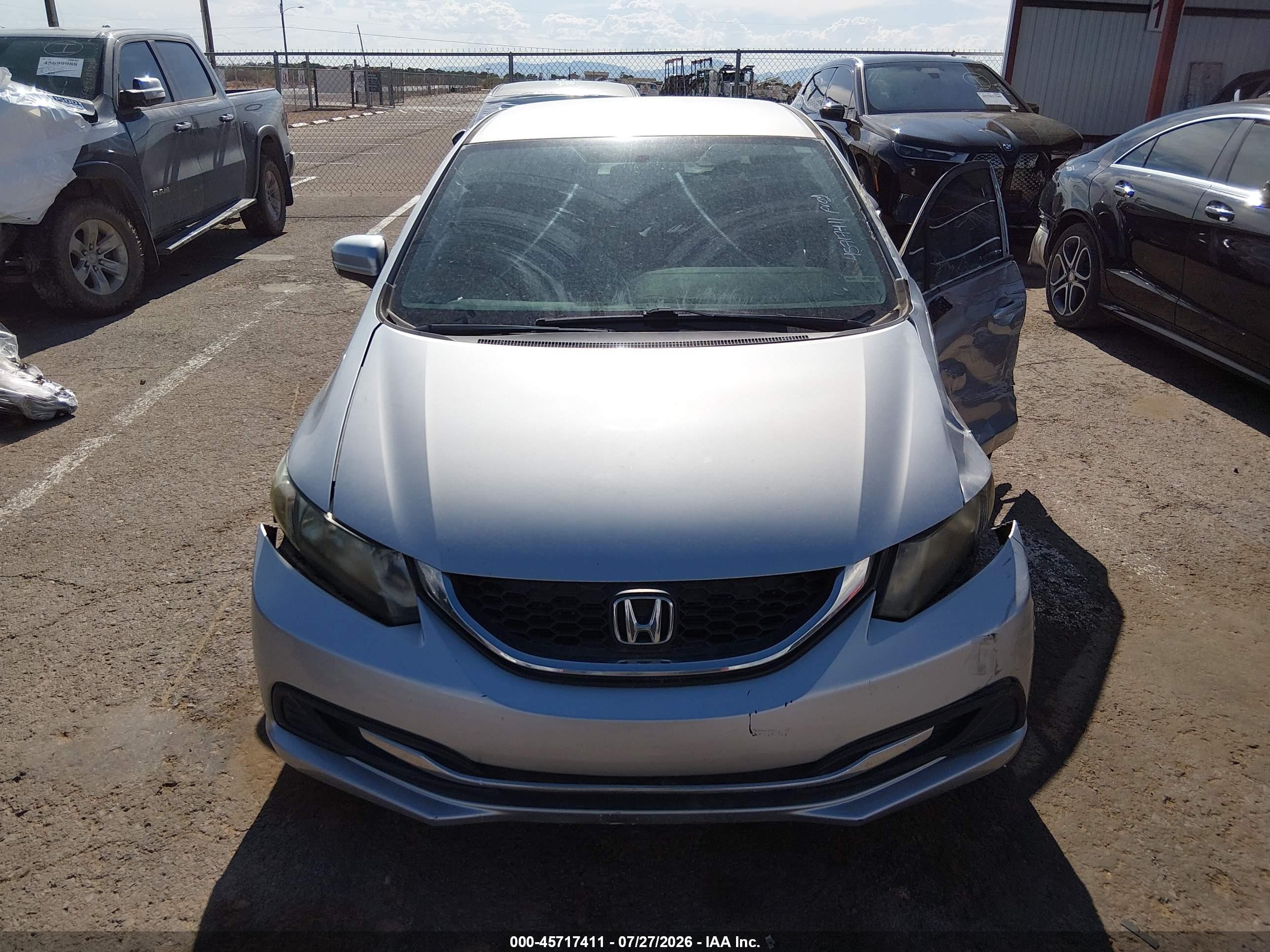 2014 Honda Civic Lx Silver vin: 19XFB2F52EE024611