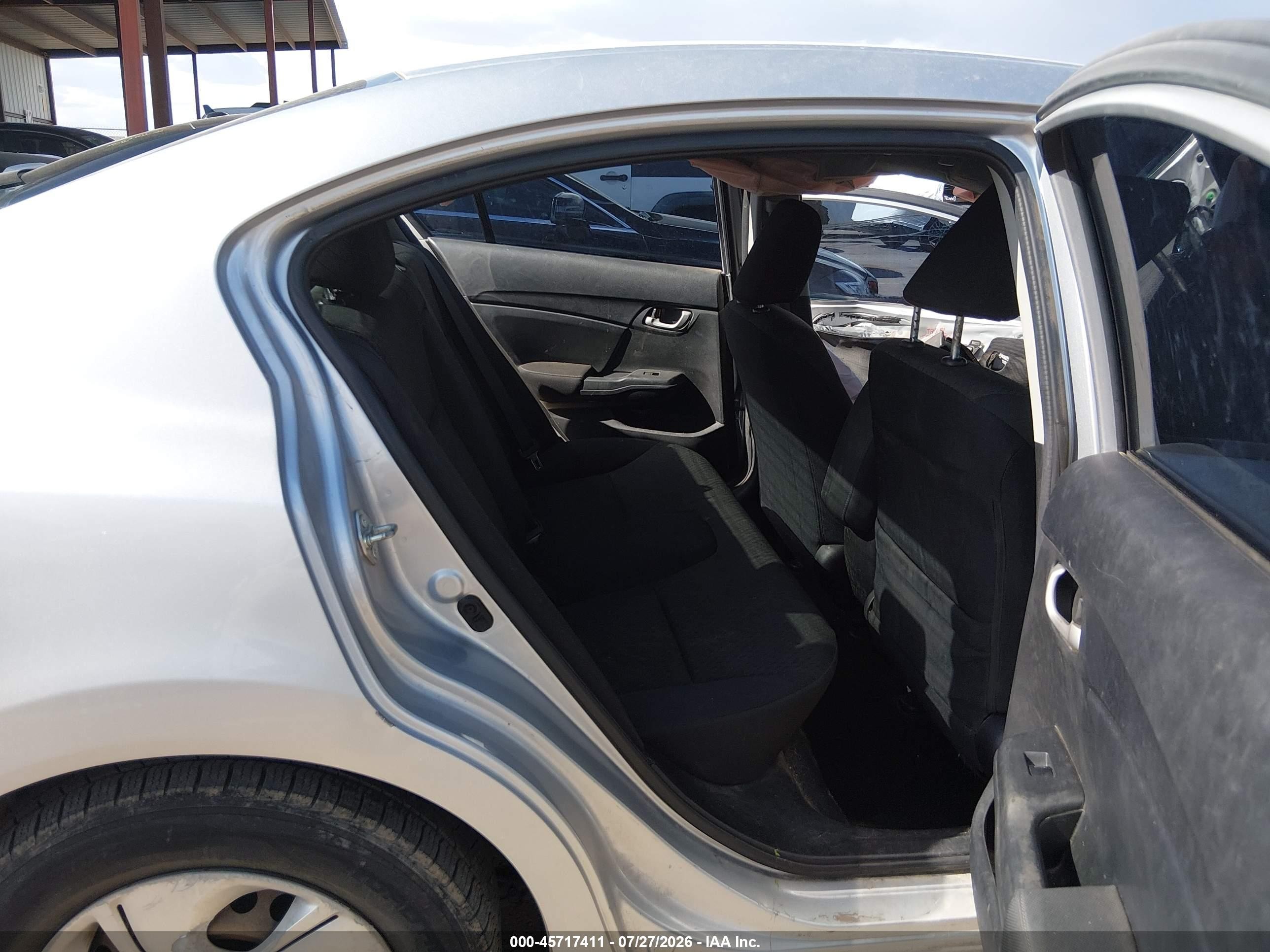 2014 Honda Civic Lx Silver vin: 19XFB2F52EE024611