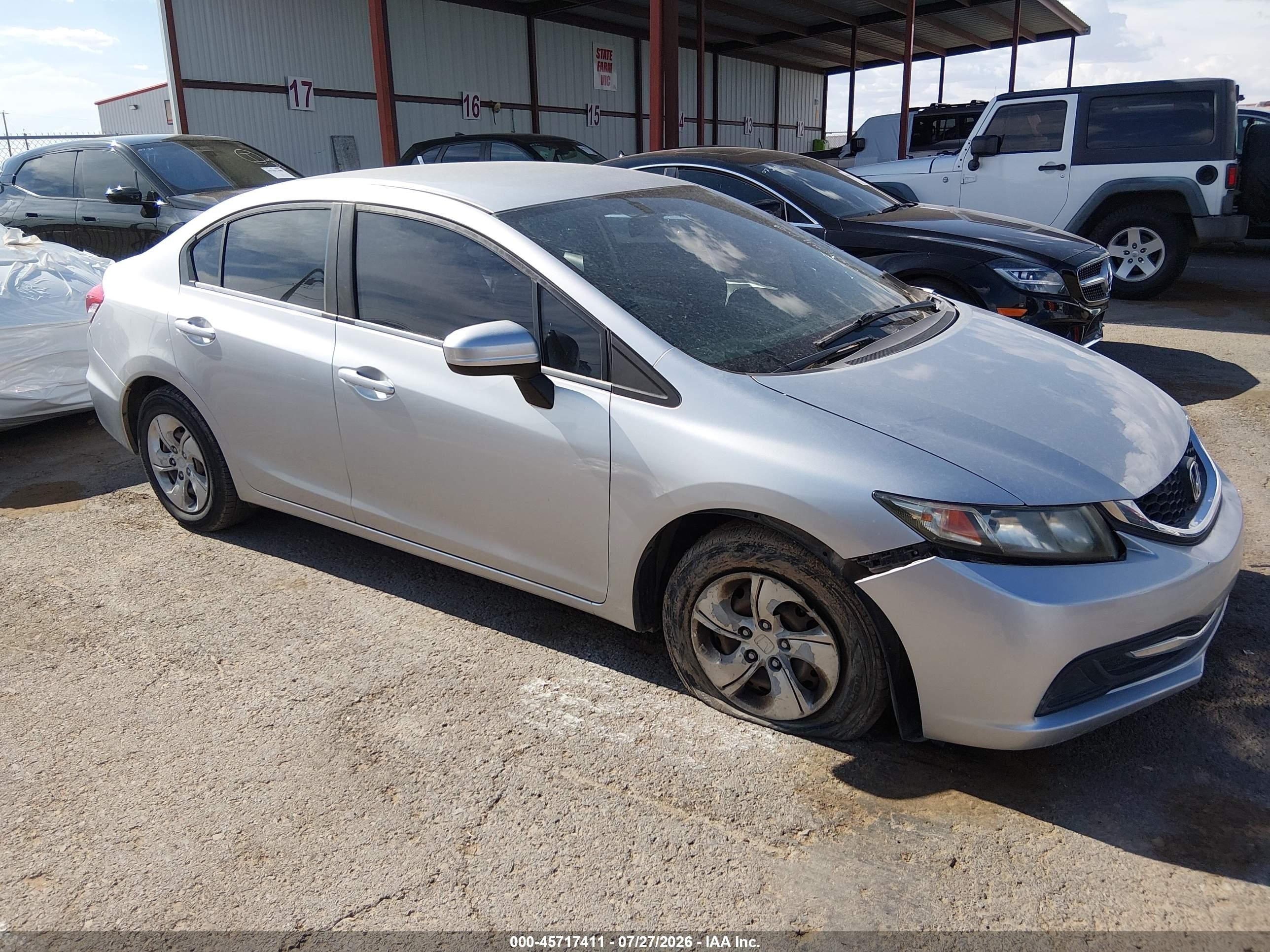 2014 Honda Civic Lx Silver vin: 19XFB2F52EE024611
