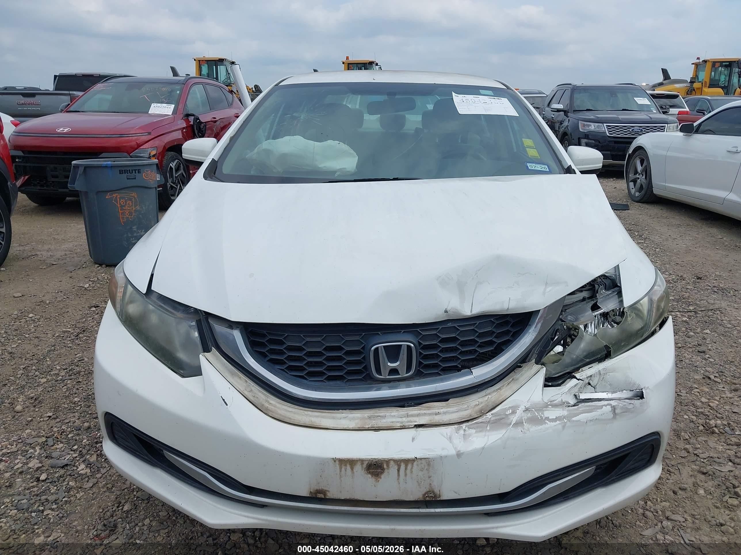 2014 Honda Civic Lx Белый vin: 19XFB2F52EE025032