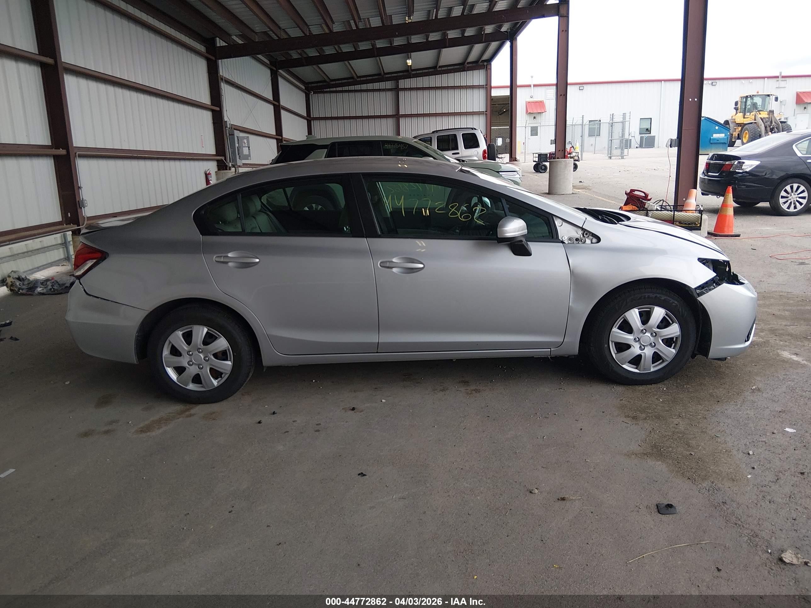 2014 Honda Civic Lx Silver vin: 19XFB2F52EE031655