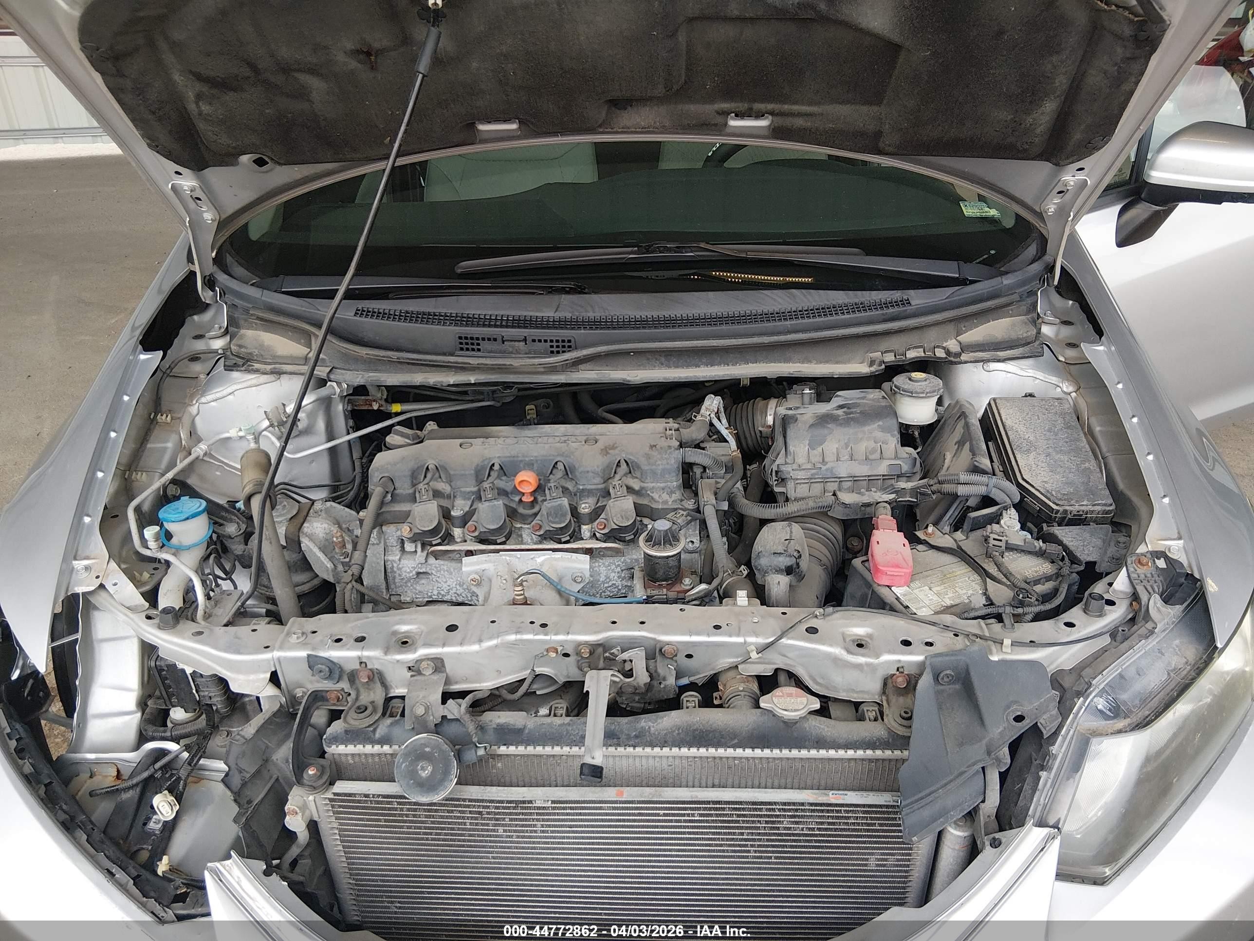 2014 Honda Civic Lx Silver vin: 19XFB2F52EE031655