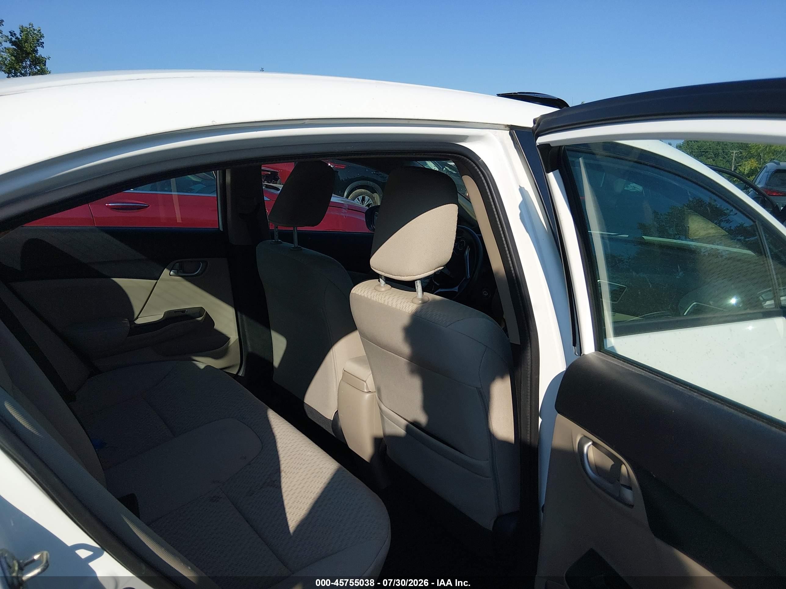 2014 Honda Civic Lx White vin: 19XFB2F52EE032479