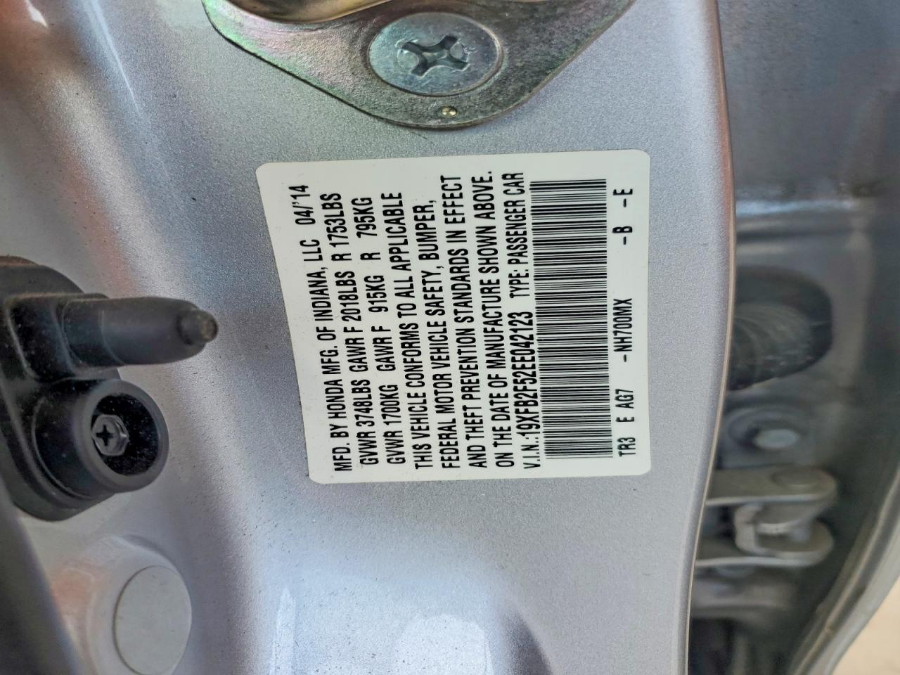 2014 Honda Civic Lx Silver vin: 19XFB2F52EE042123