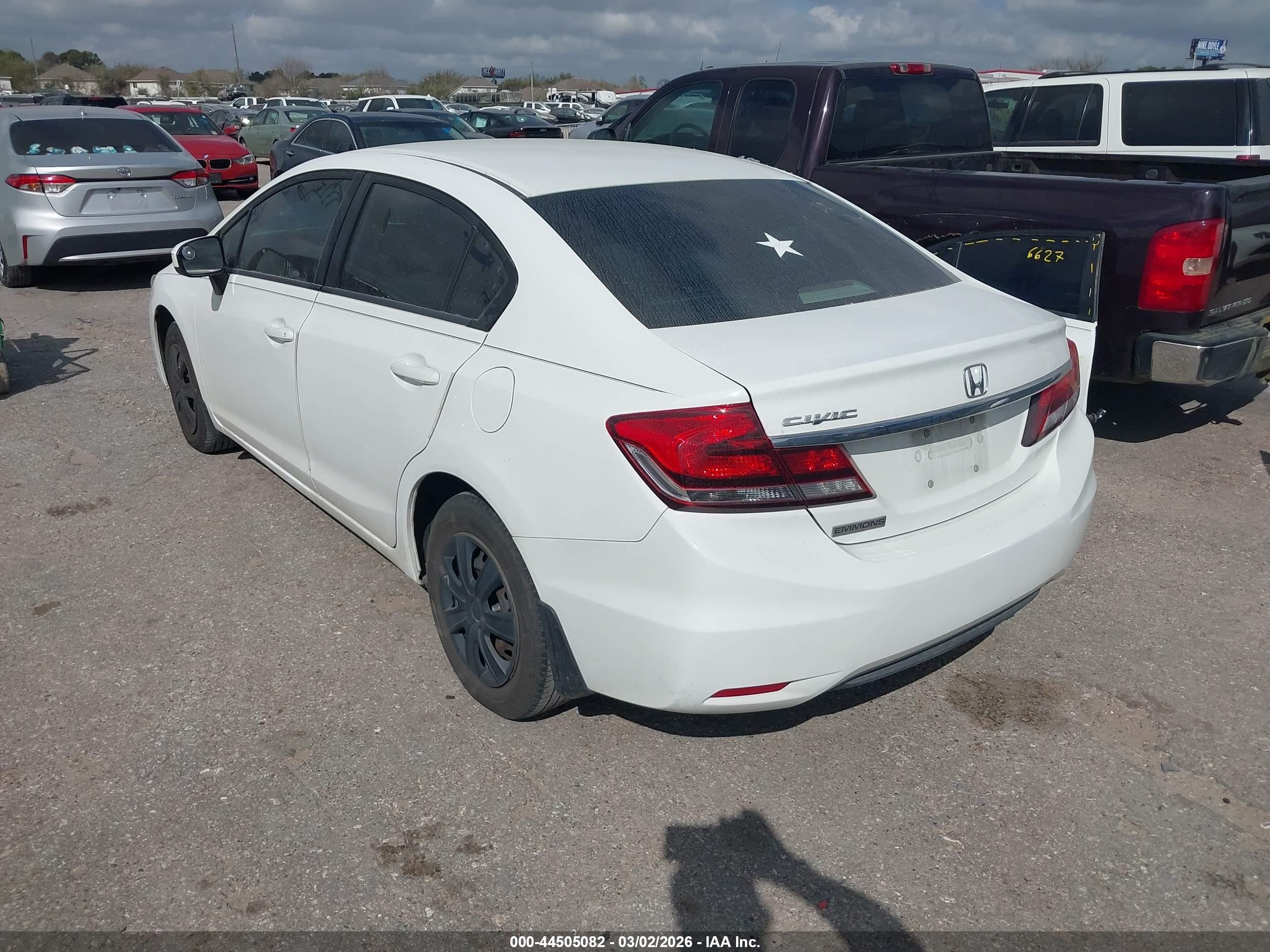2014 Honda Civic Lx White vin: 19XFB2F52EE052571