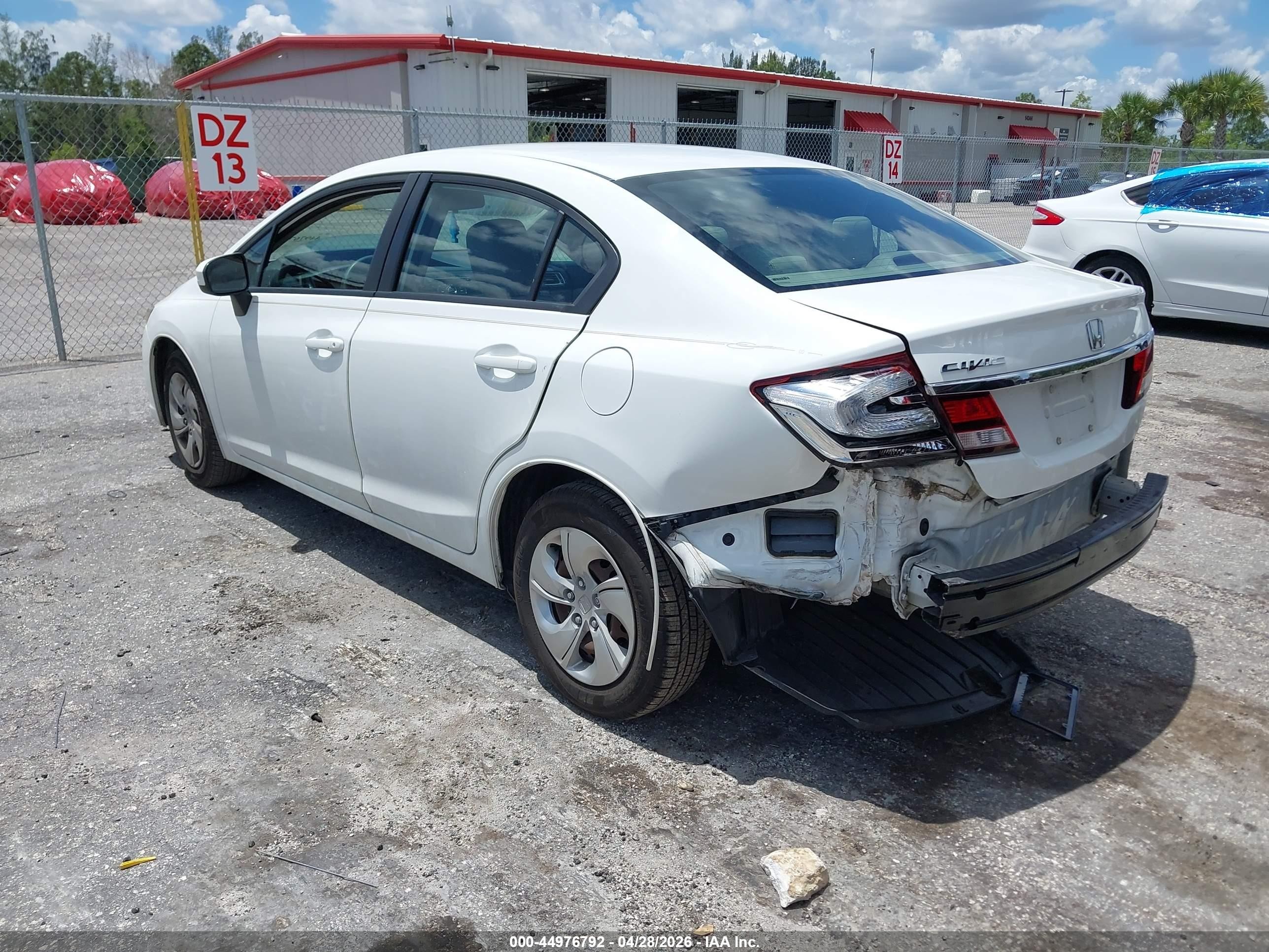 2014 Honda Civic Lx White vin: 19XFB2F52EE062758