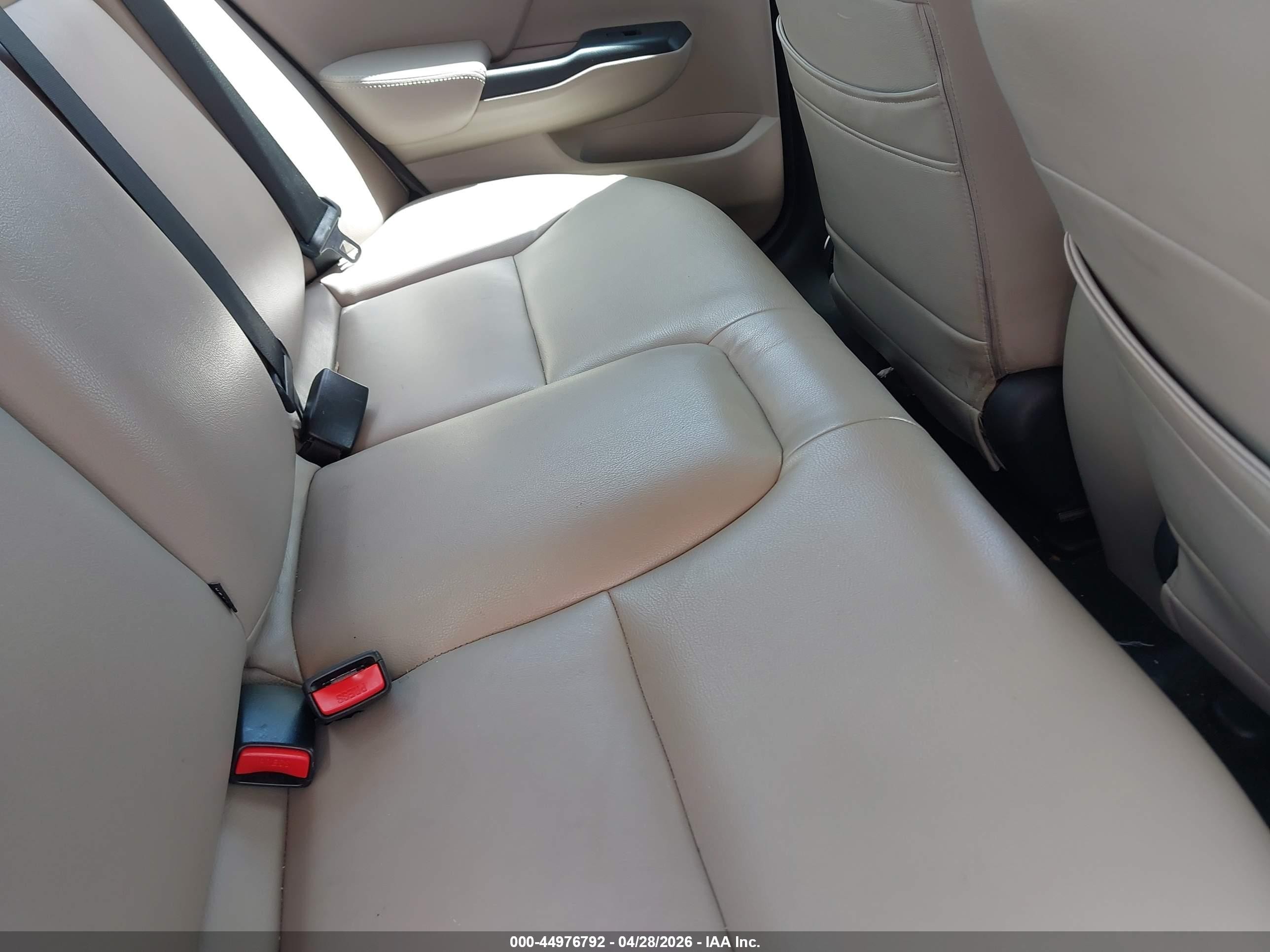 2014 Honda Civic Lx White vin: 19XFB2F52EE062758