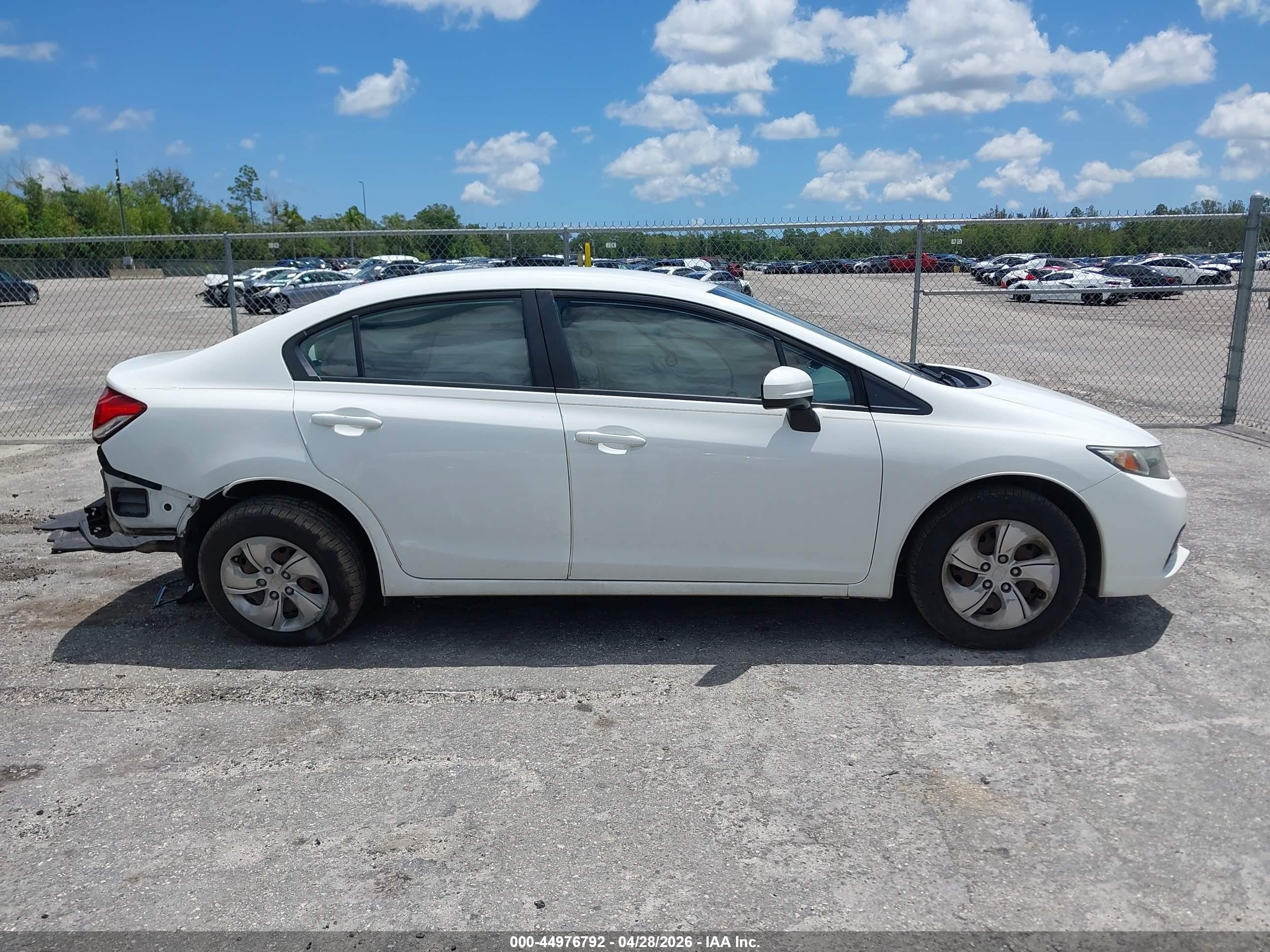 2014 Honda Civic Lx White vin: 19XFB2F52EE062758
