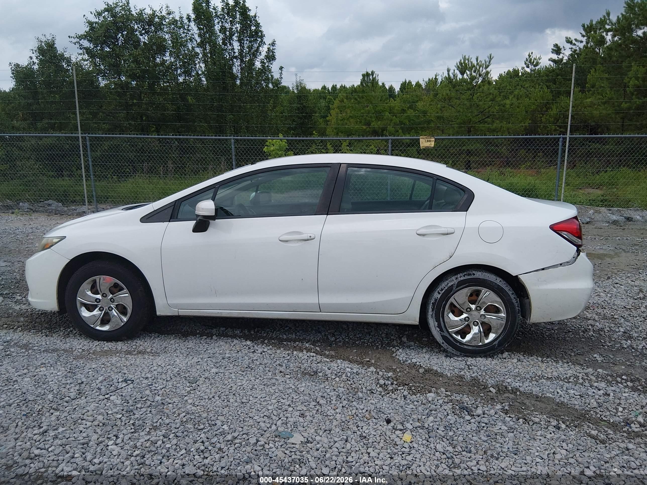 2014 Honda Civic Lx White vin: 19XFB2F52EE080094