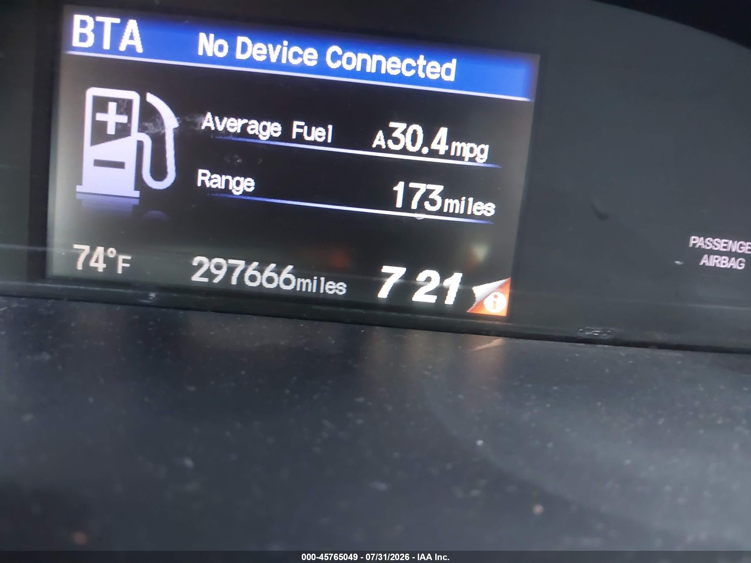 2014 Honda Civic Lx Белый vin: 19XFB2F52EE204543