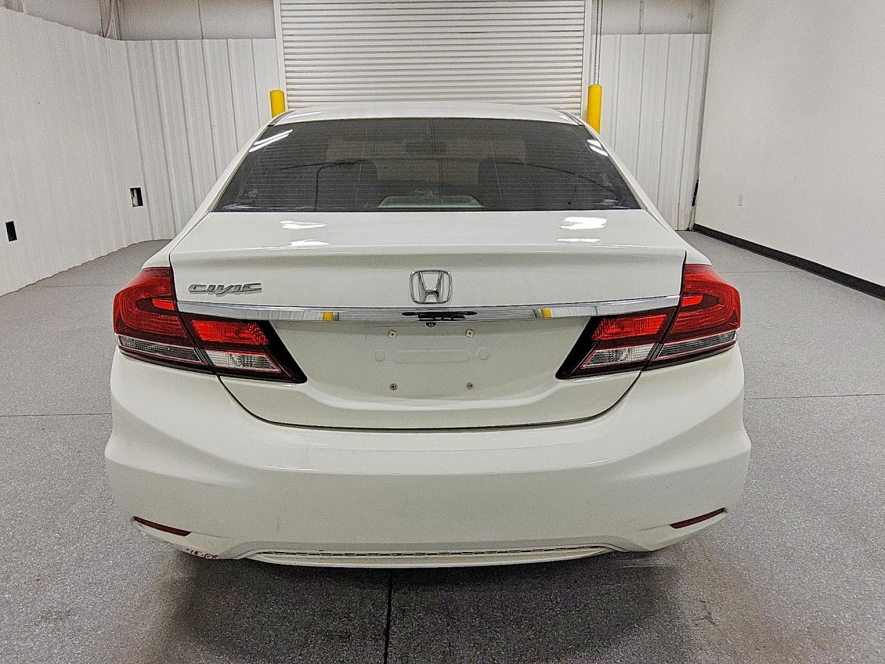 2014 Honda Civic Lx White vin: 19XFB2F52EE216420